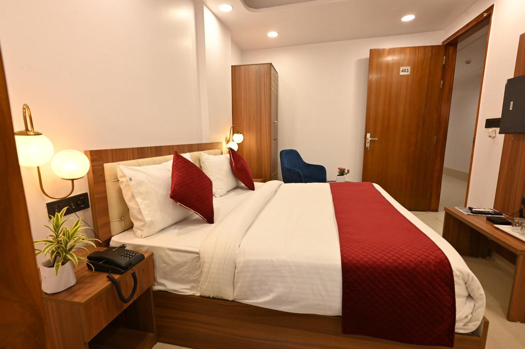 Hotel Down Town Paschim Vihar Delhi (National Capital Territory of India)