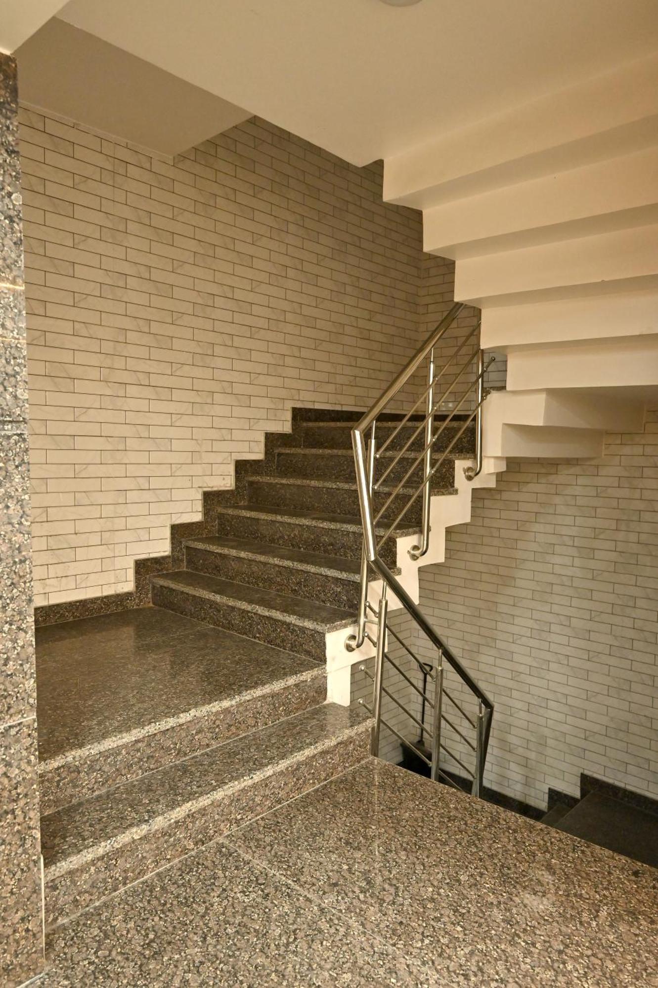 Hotel Down Town Paschim Vihar Delhi (National Capital Territory of India)