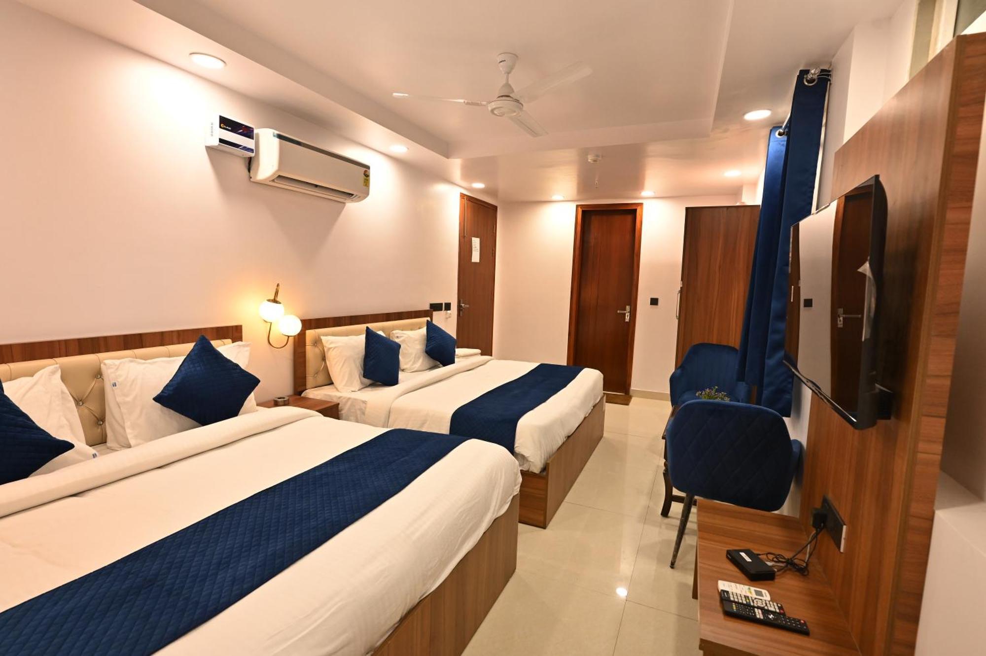 Down Town Paschim Vihar 3* Delhi (National Capital Territory of India)