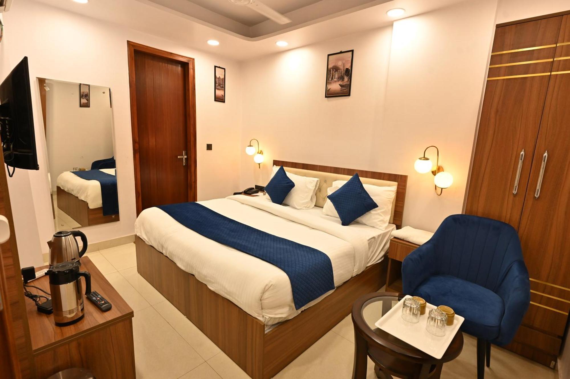Down Town Paschim Vihar Hotel Delhi (National Capital Territory of India)