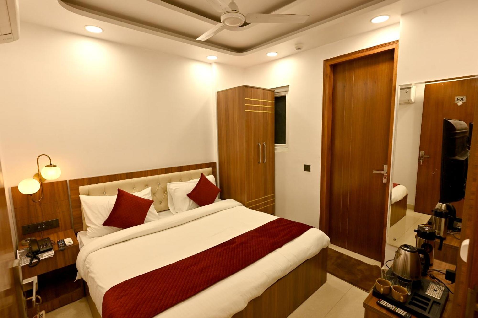Down Town Paschim Vihar 3* Delhi (National Capital Territory of India)