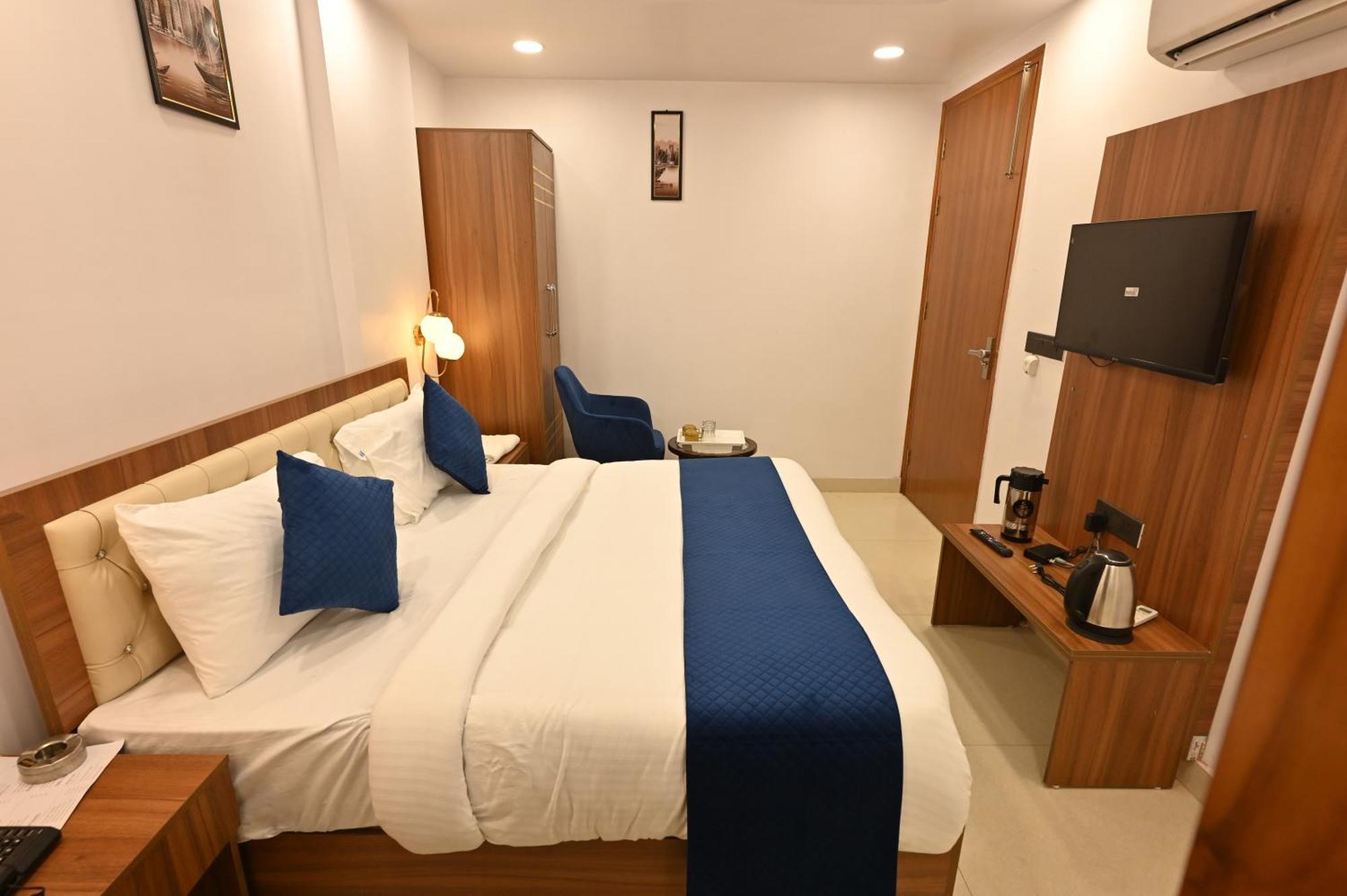 Down Town Paschim Vihar 3* Delhi (National Capital Territory of India)