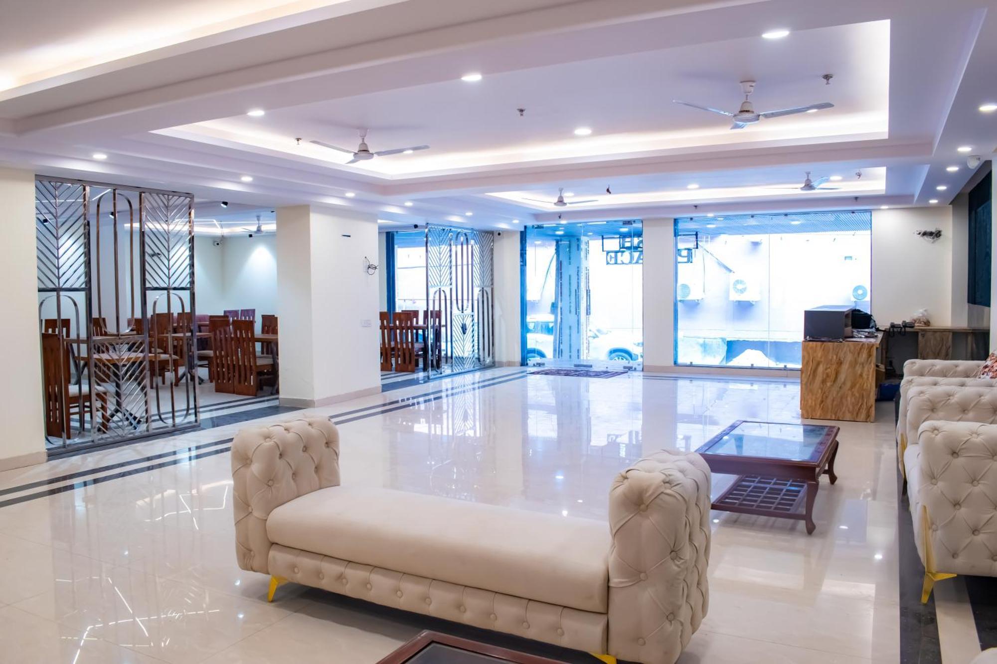 Yash Palace