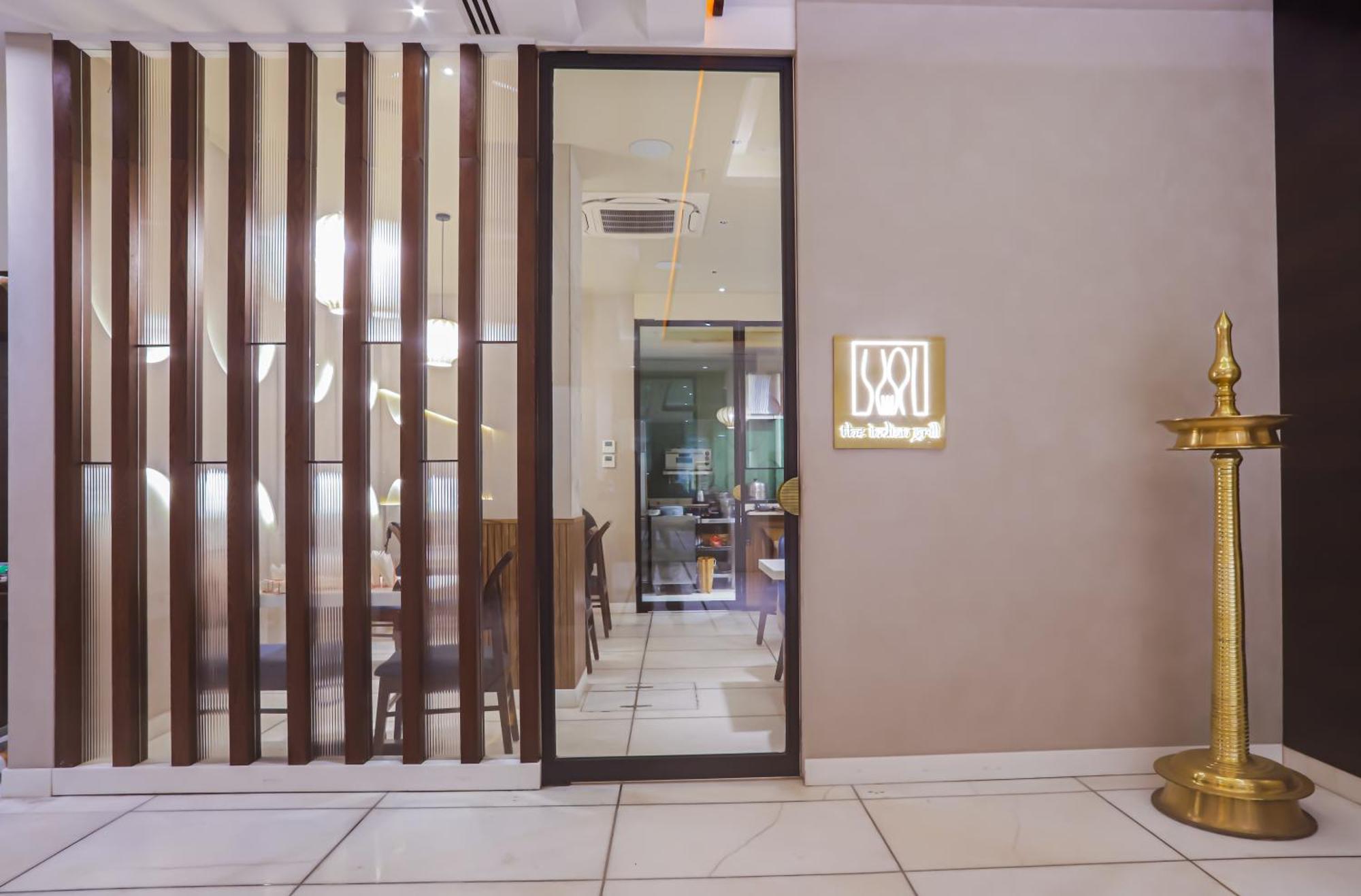 Godwin Deluxe -free Airport Pickup -traveller's Choice Award Winner 2025 Hotel New Delhi