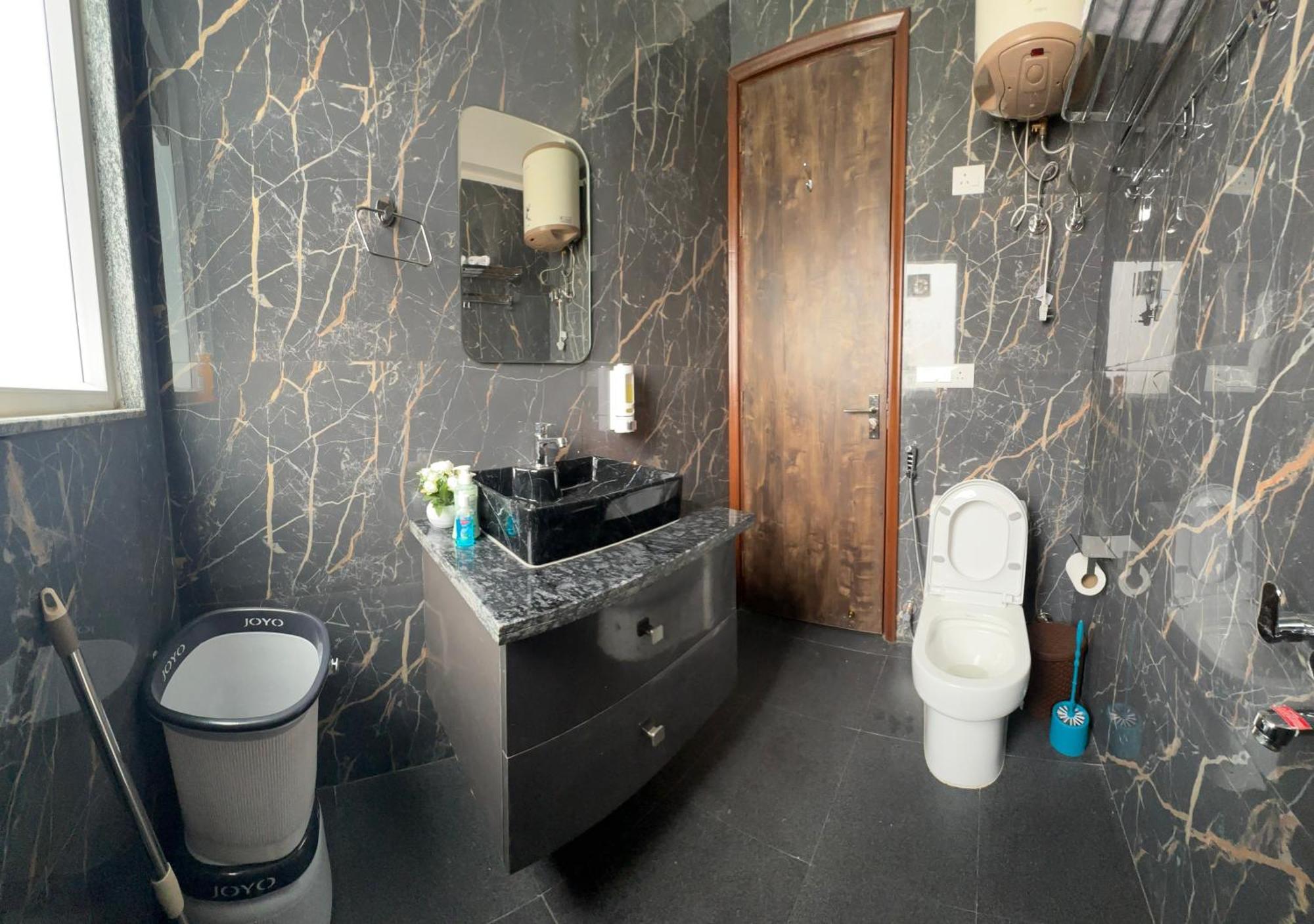 Soqu - South Of Qutub 3bhk Luxury Apartment New Delhi
