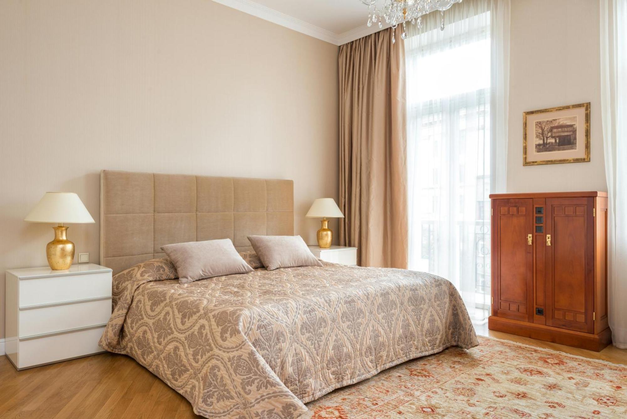 Plaza City Lite 4* Nova Deli
