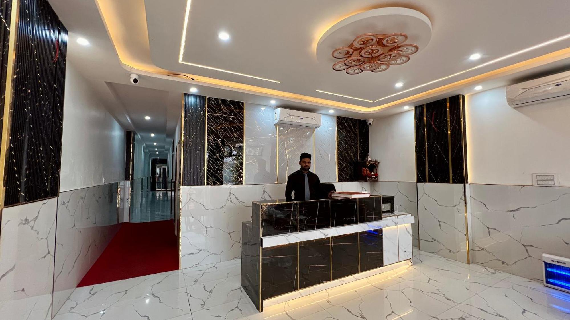 Aerovilla By Jmd Group 3*