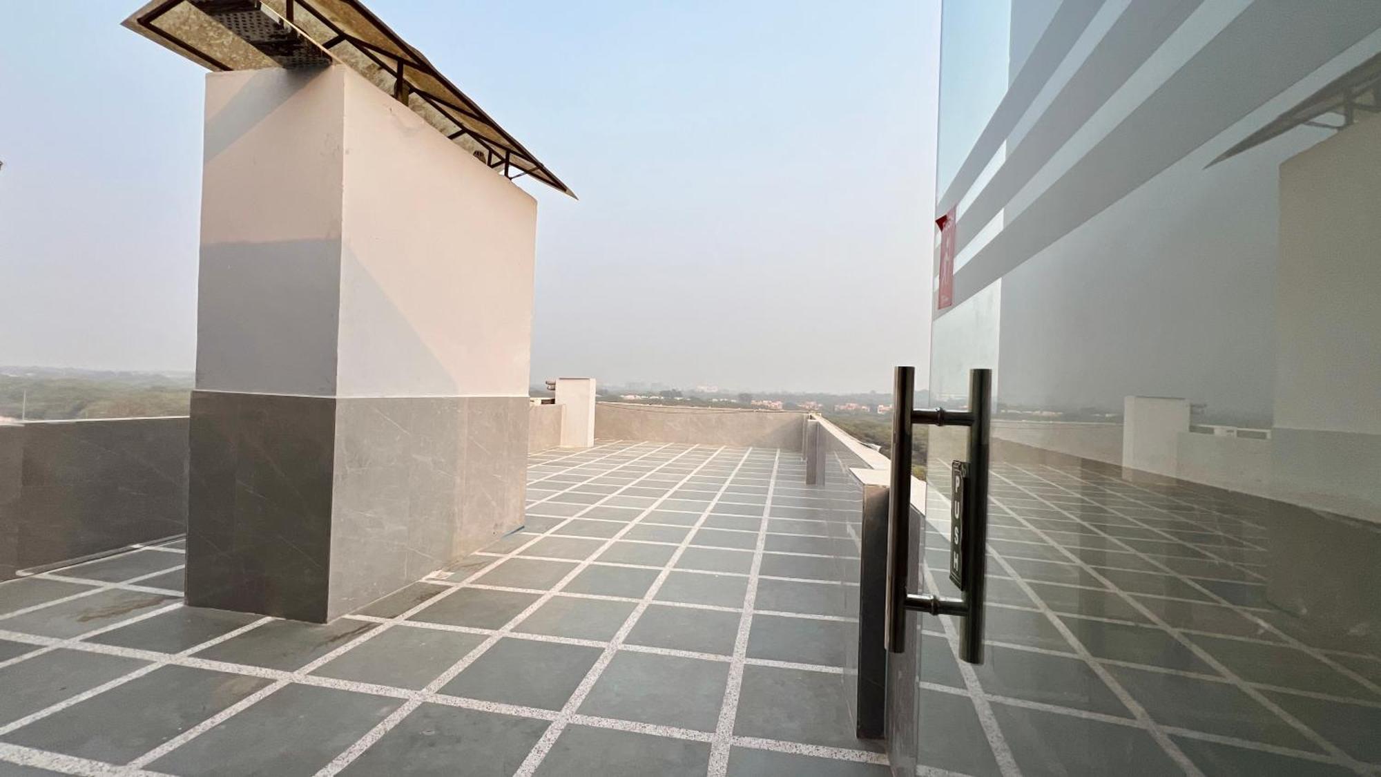 Aerovilla By Jmd Group Bed & Breakfast 3*