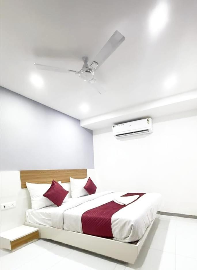 Modern Town Guest house New Delhi