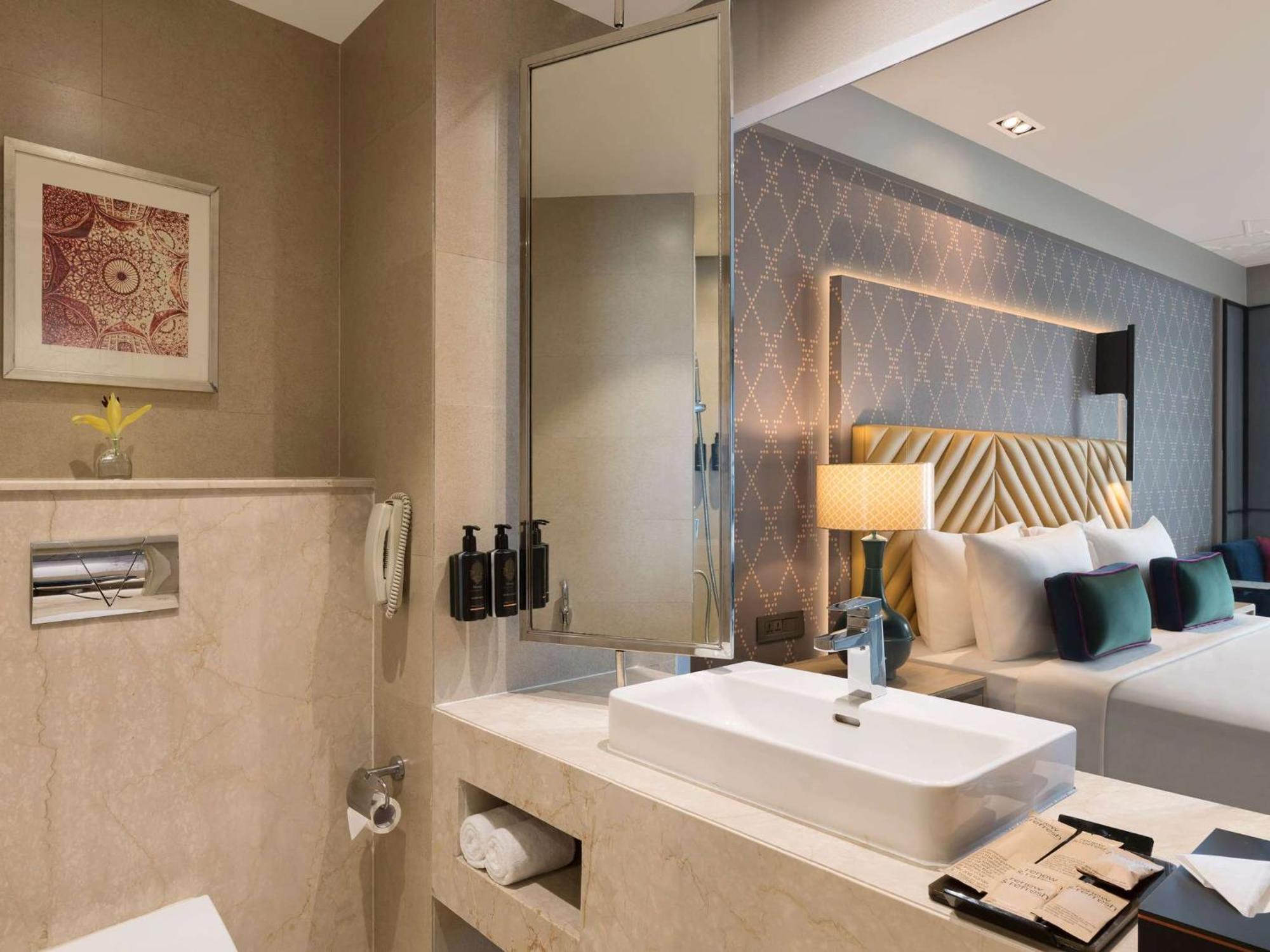 Hotel Olive Near Delhi Airport New Delhi