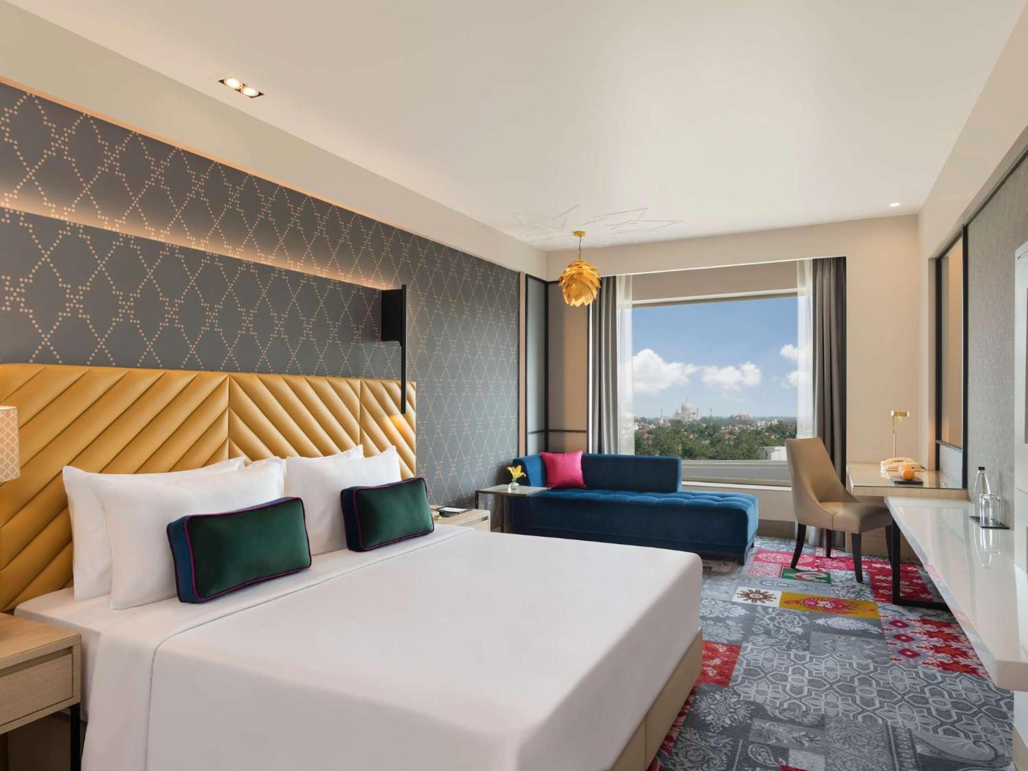 Olive Near Delhi Airport 4*
