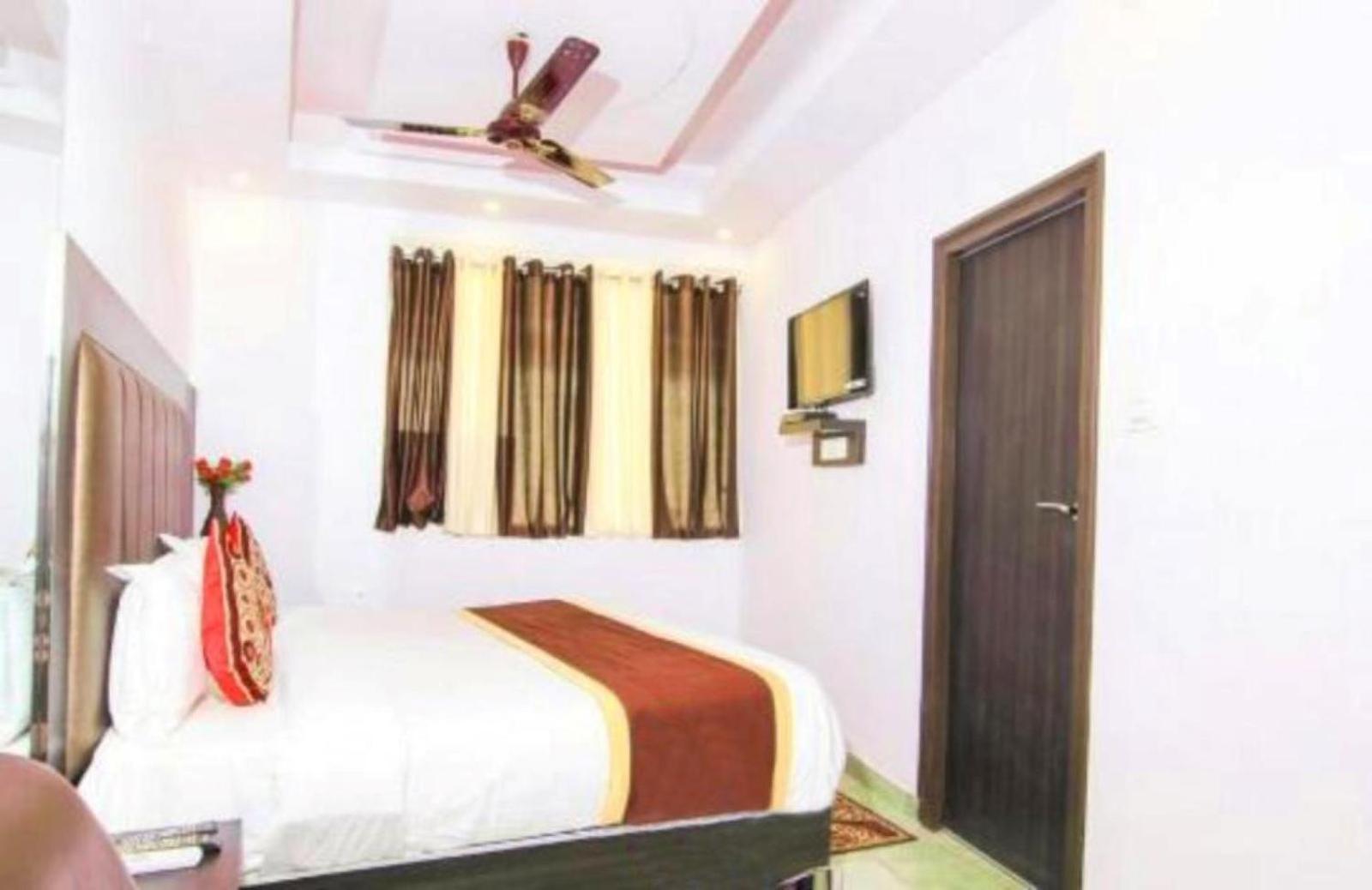 Hotel The Pg By A1rooms 5*