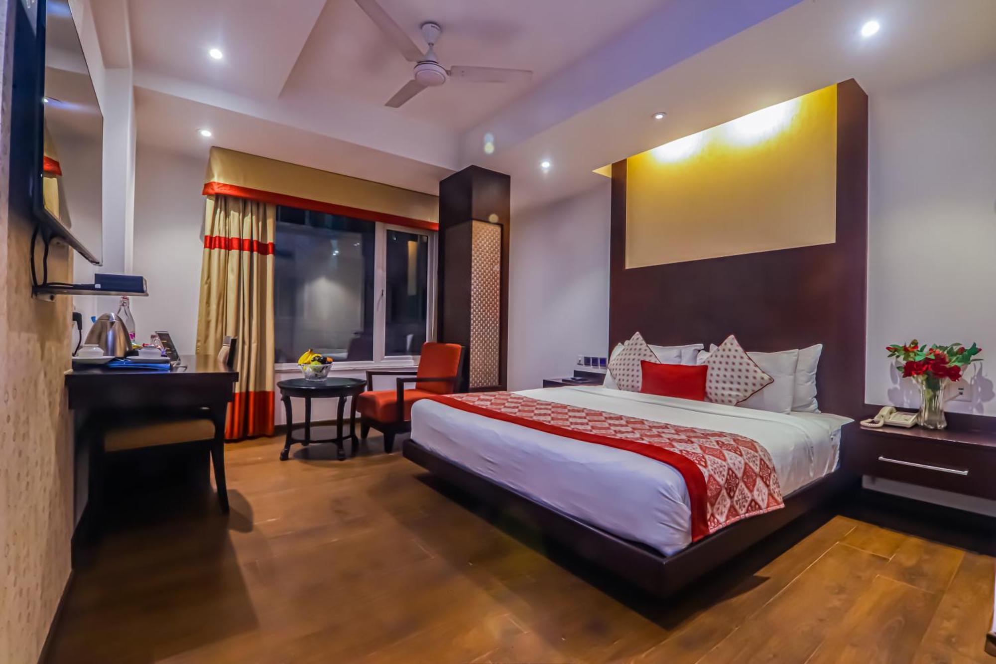 Godwin Deluxe -free Airport Pickup -traveller's Choice Award Winner 2025 Hotel 4*