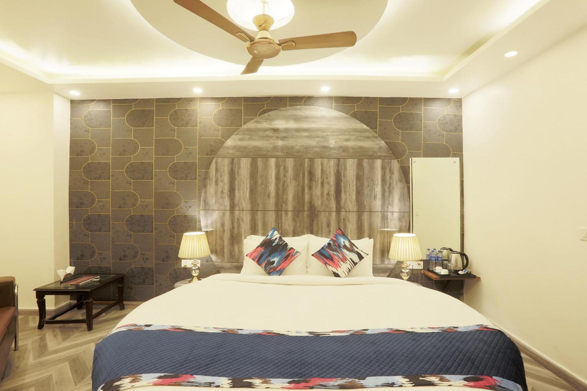 Hotel Luxury Suit Delhi Airport New Delhi