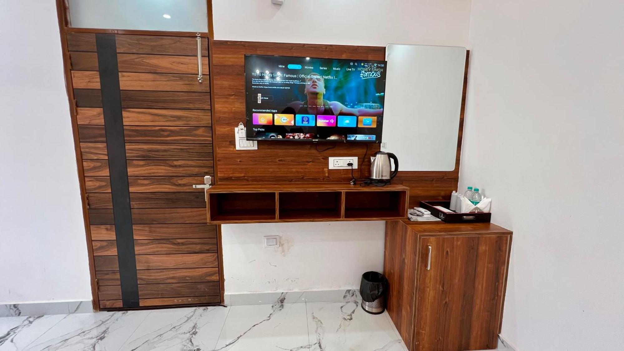 Aerovilla By Jmd Group Bed & Breakfast