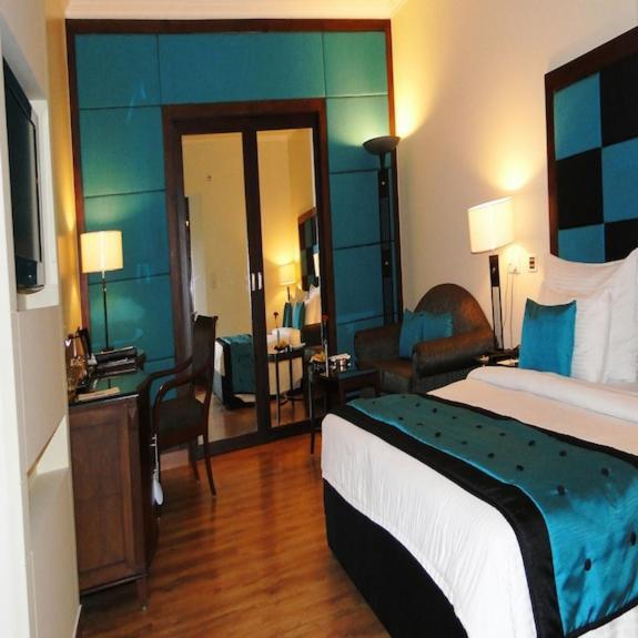 Royal Infinity Near Delhi Airport Hotel