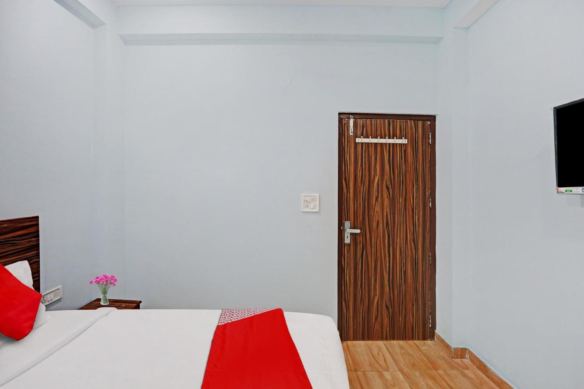 Super O Surya Gold Hotel New Delhi