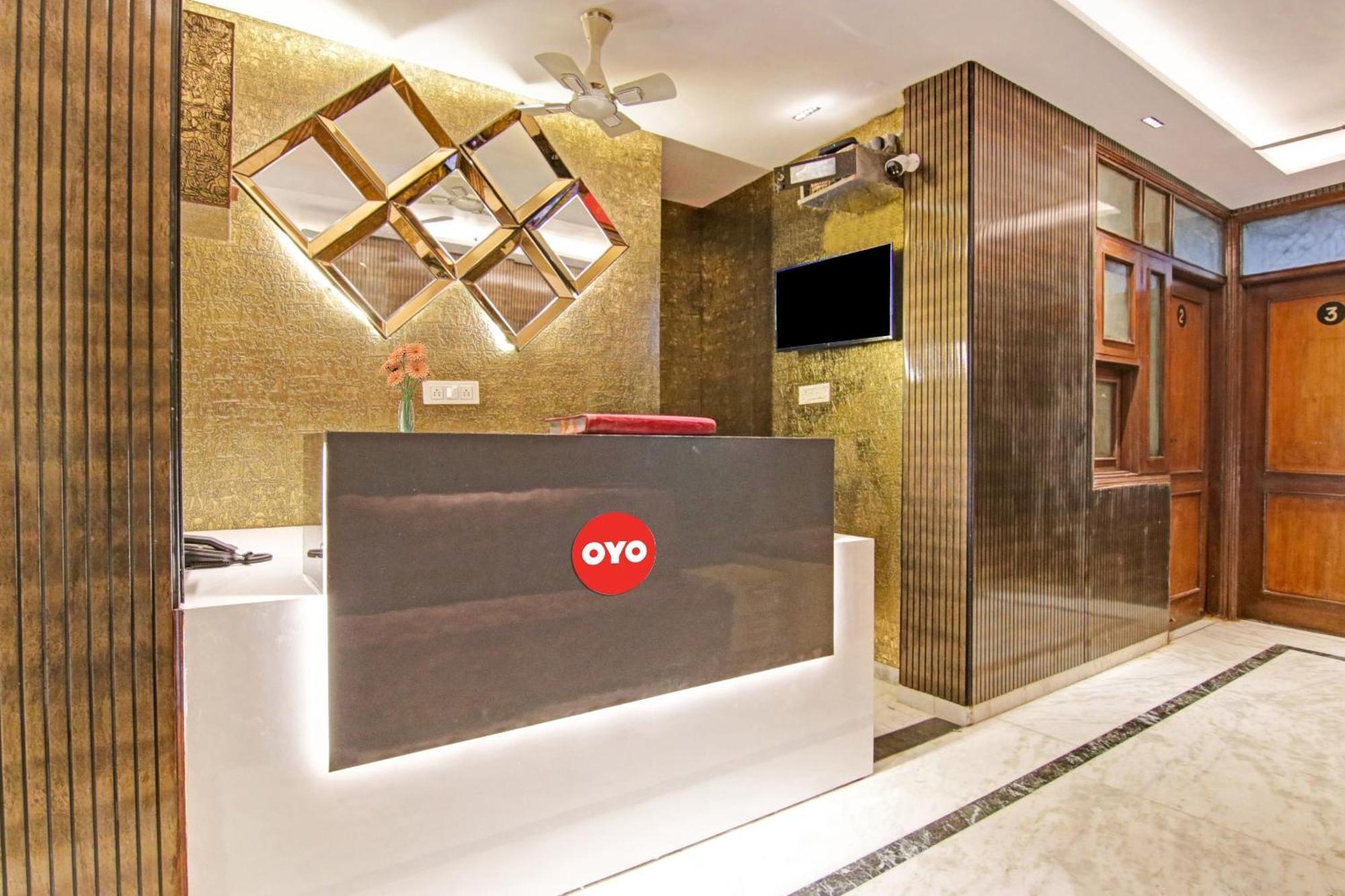 O Com-fort Hotel 3*