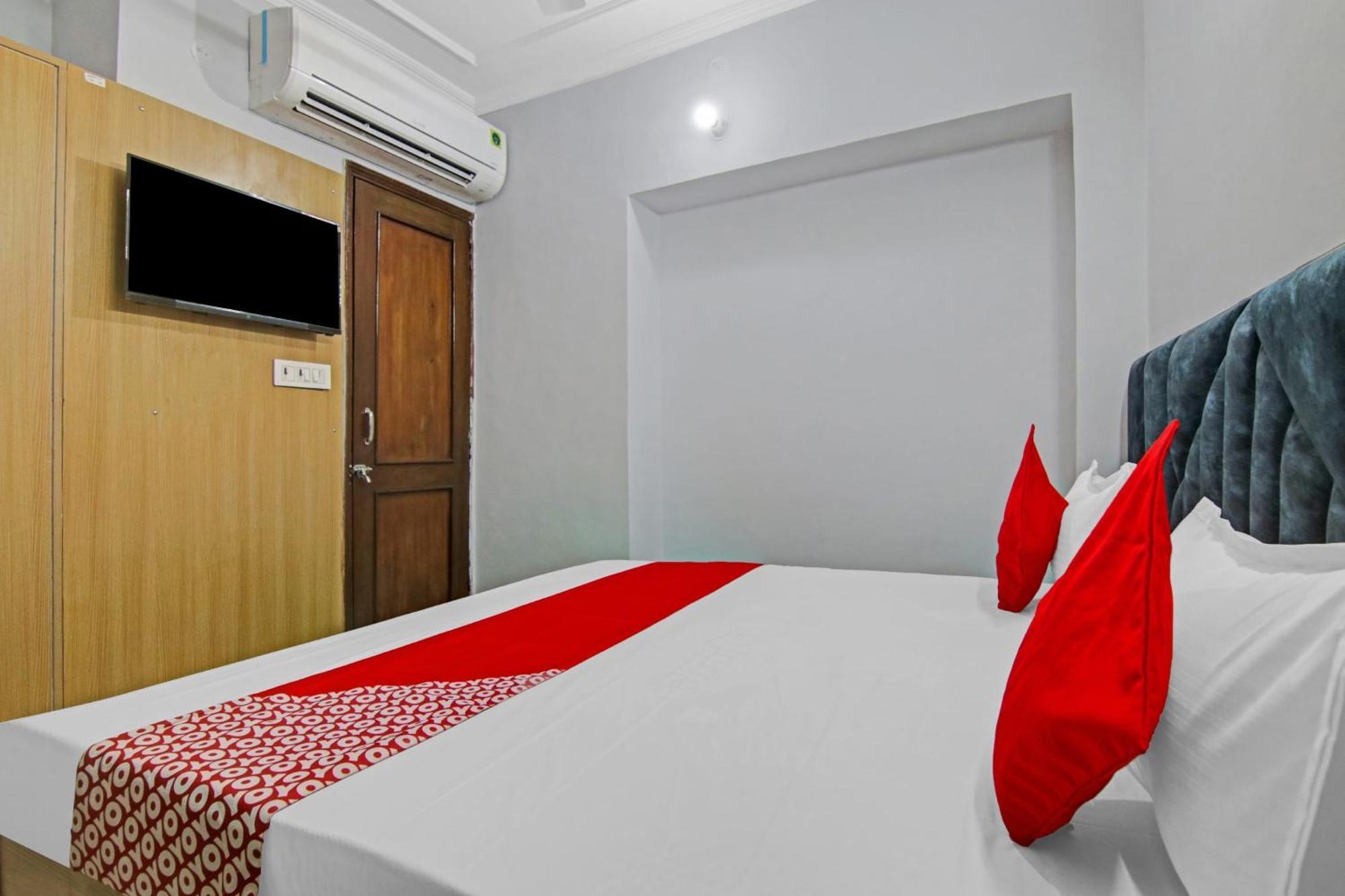 O Com-fort 3* New Delhi