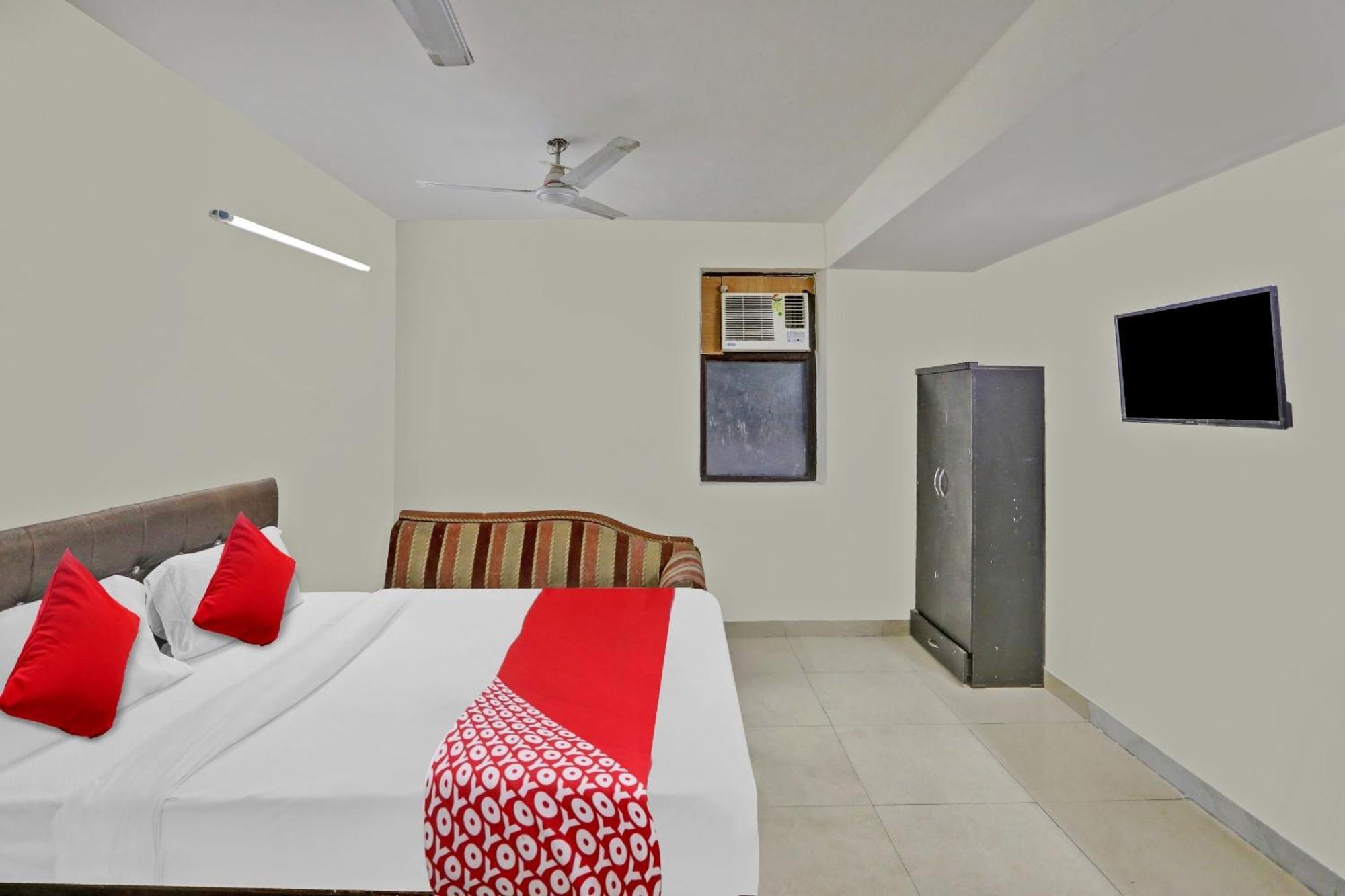 Hotel Super O Kalkaji Delhi Formerly Pragya Palace *