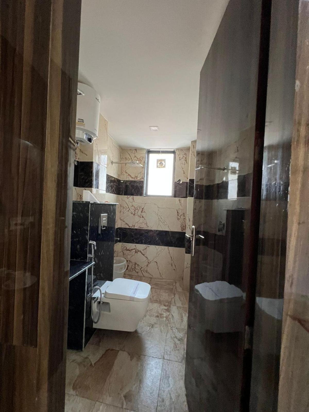Hotel Grand Ivy Plaza 4*
