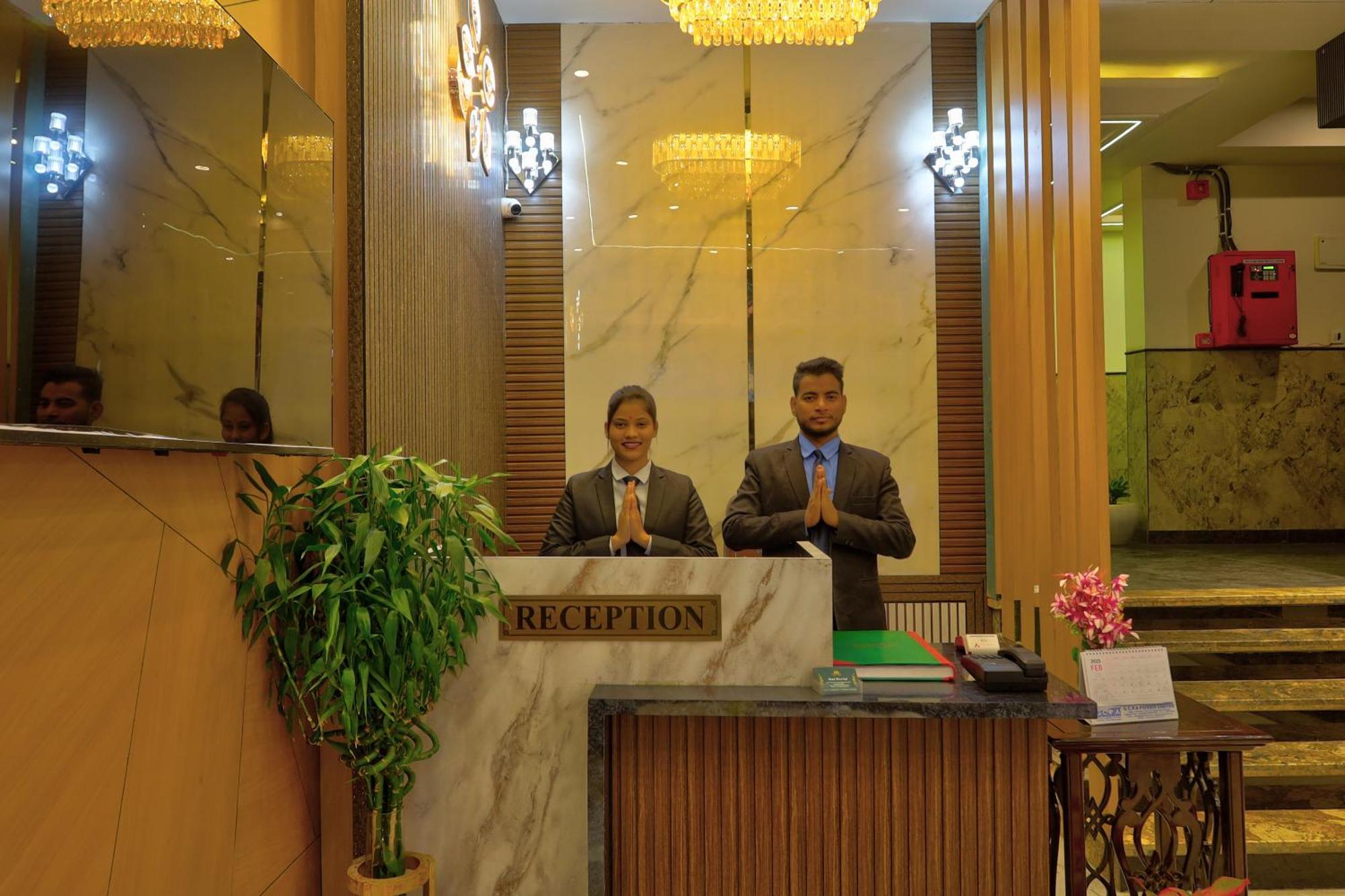 Hotel West End Igi Airport Delhi Hotel