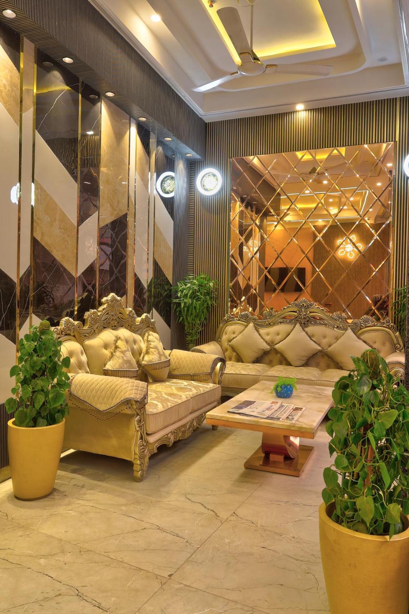 Hotel Hotel West End Igi Airport Delhi 4*