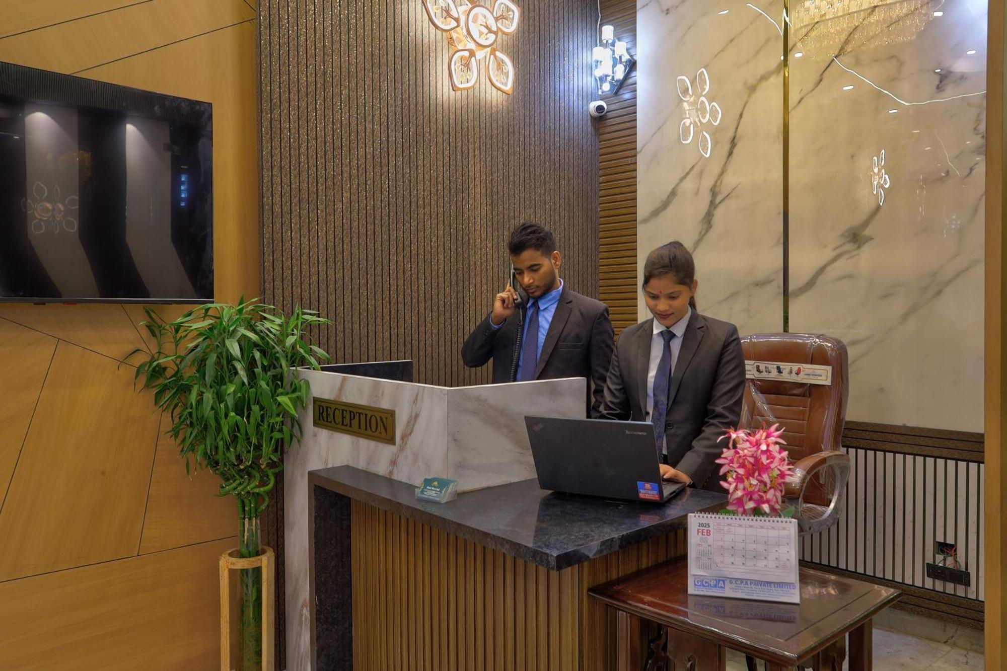 Hotel West End Igi Airport Delhi Hotel New Delhi