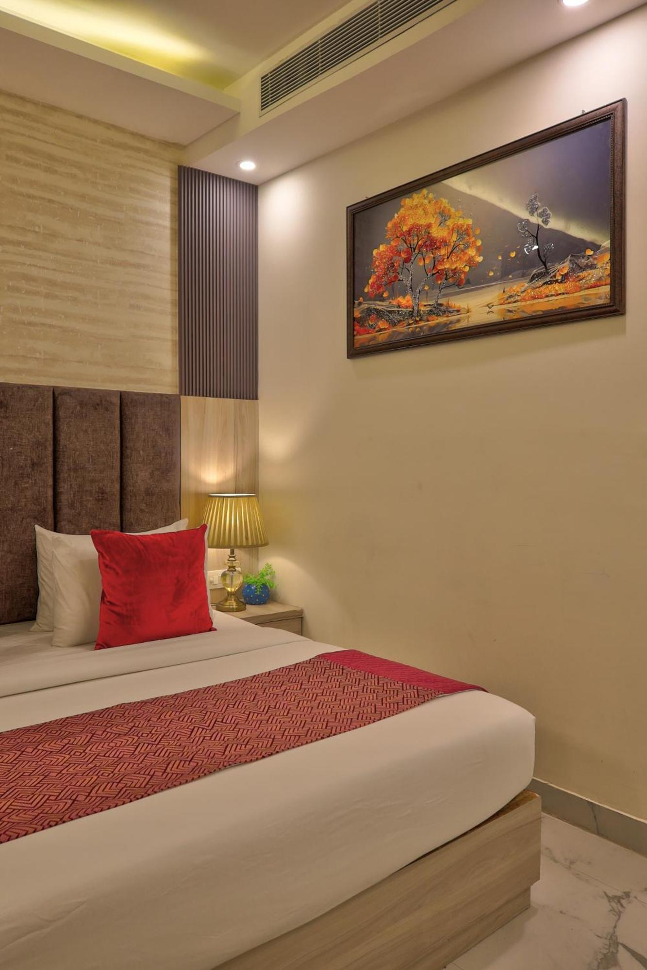 Hotel West End Igi Airport Delhi New Delhi