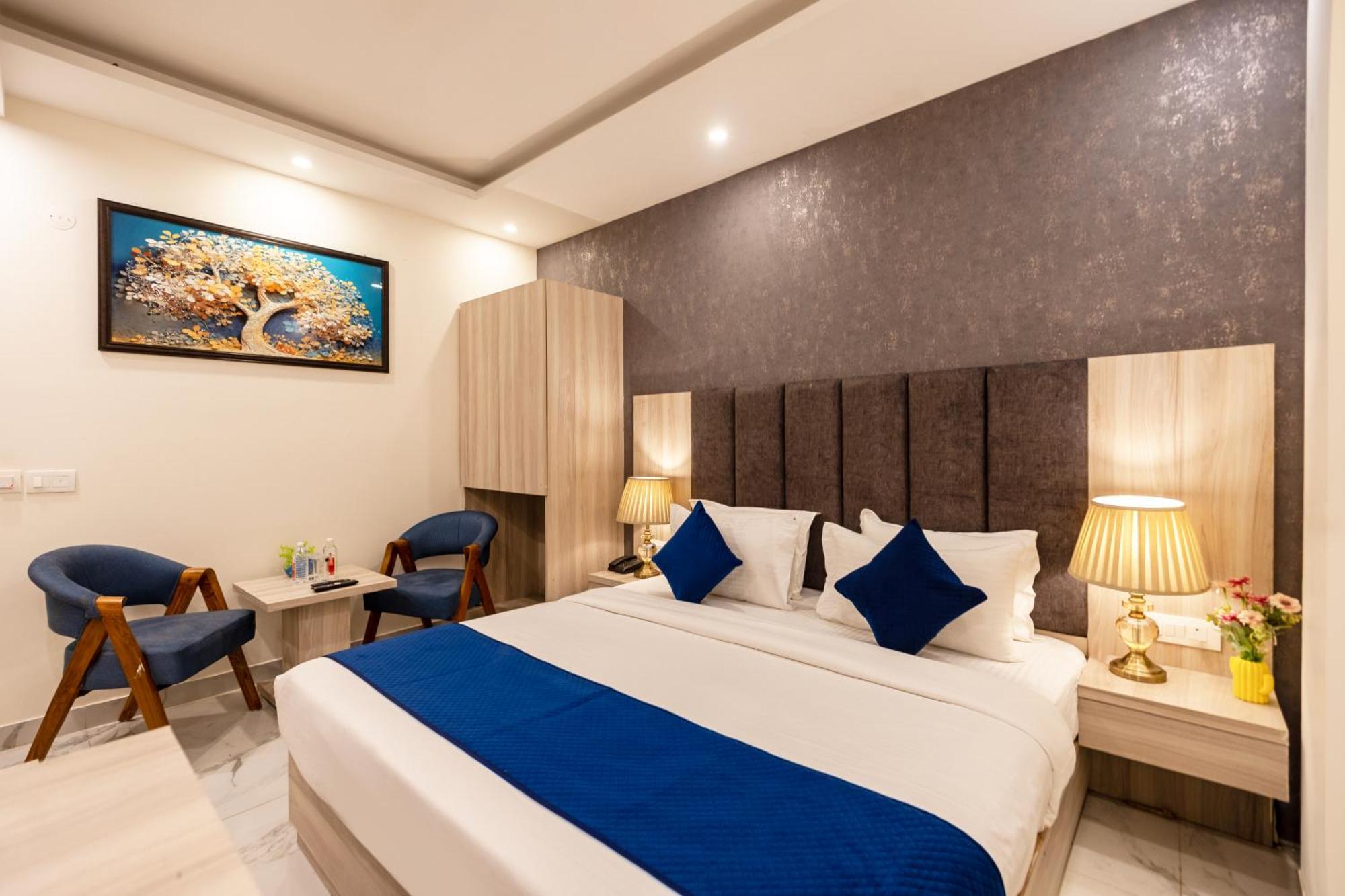Hotel West End Igi Airport Delhi Hotel New Delhi