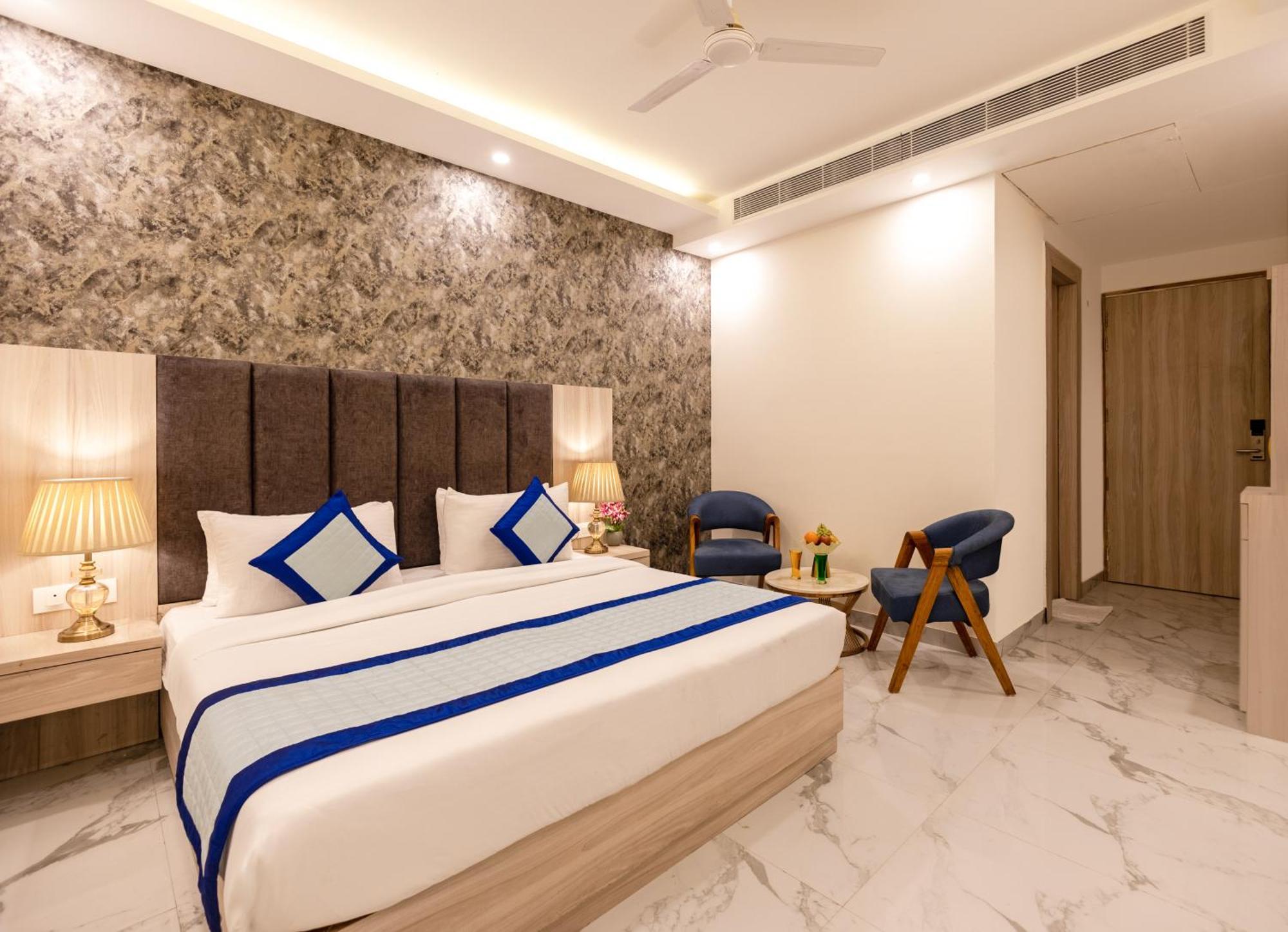 Hotel West End Igi Airport Delhi Hotel 4*