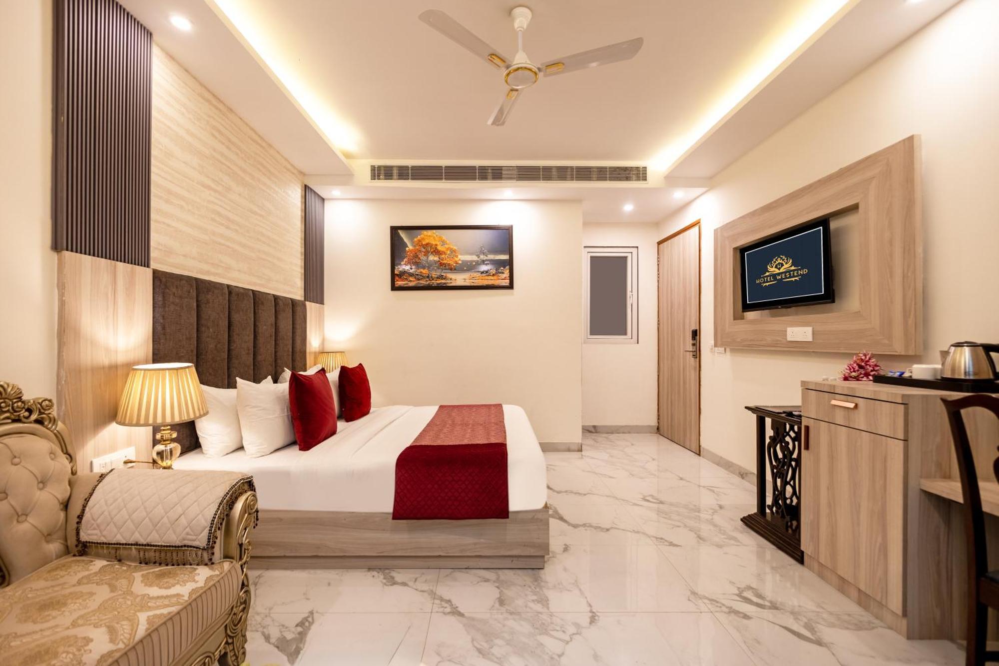Hotel West End Igi Airport Delhi Hotel 4*
