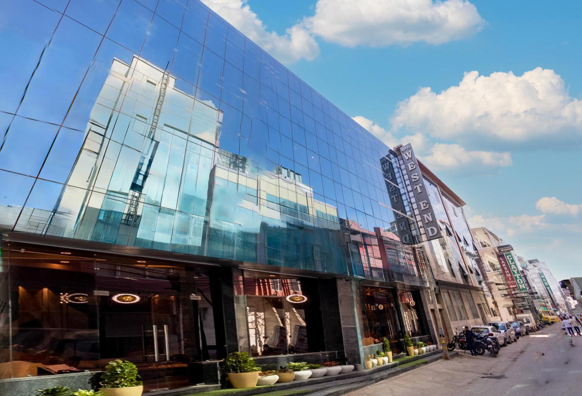 Hotel West End Igi Airport Delhi Hotel New Delhi