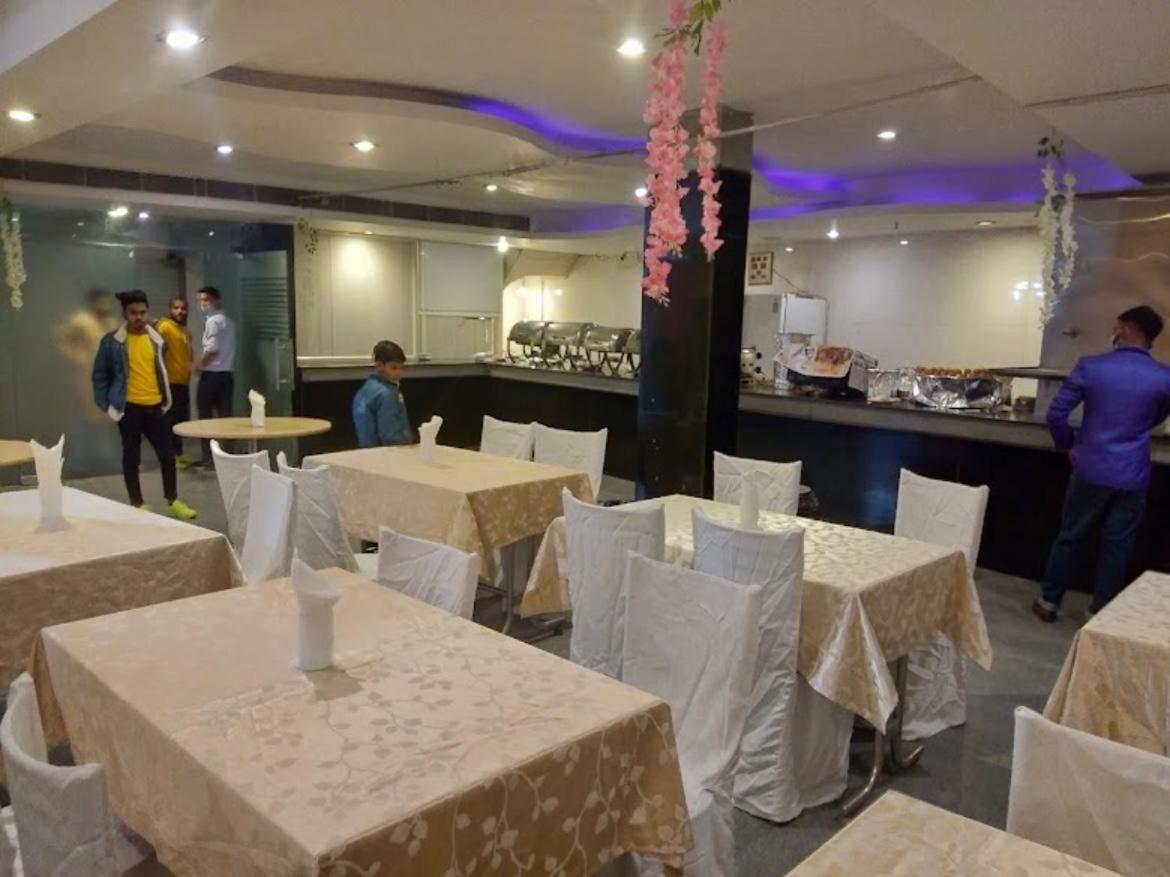 Hotel Diamond Inn-national Highway-8,mahipalpur 3*
