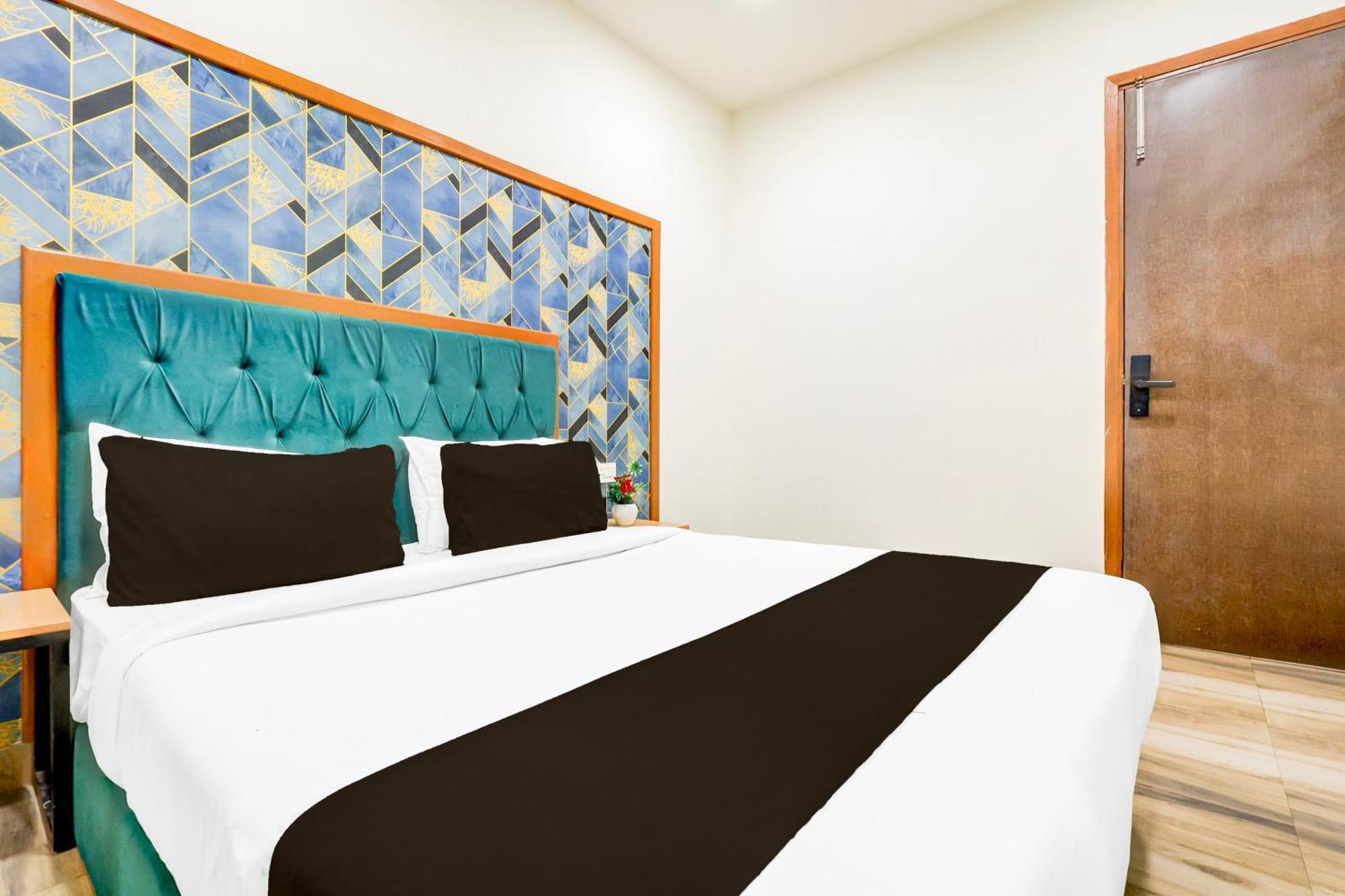 Townhouse Silver Saffron Delhi (National Capital Territory of India)