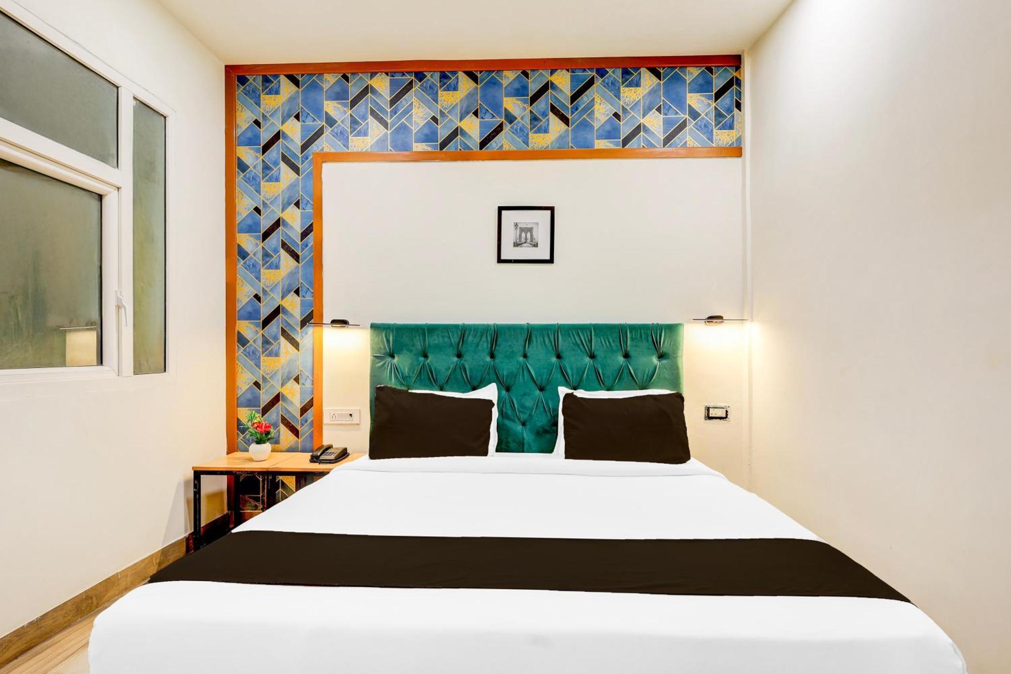 Hotel Townhouse Silver Saffron Delhi (National Capital Territory of India)