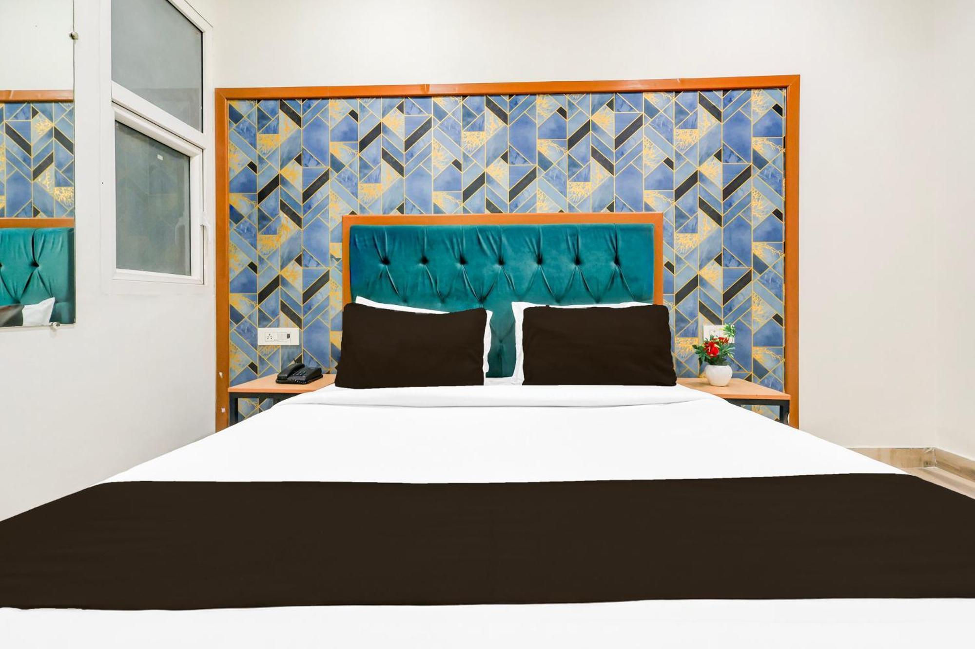 Hotel Townhouse Silver Saffron Delhi (National Capital Territory of India)