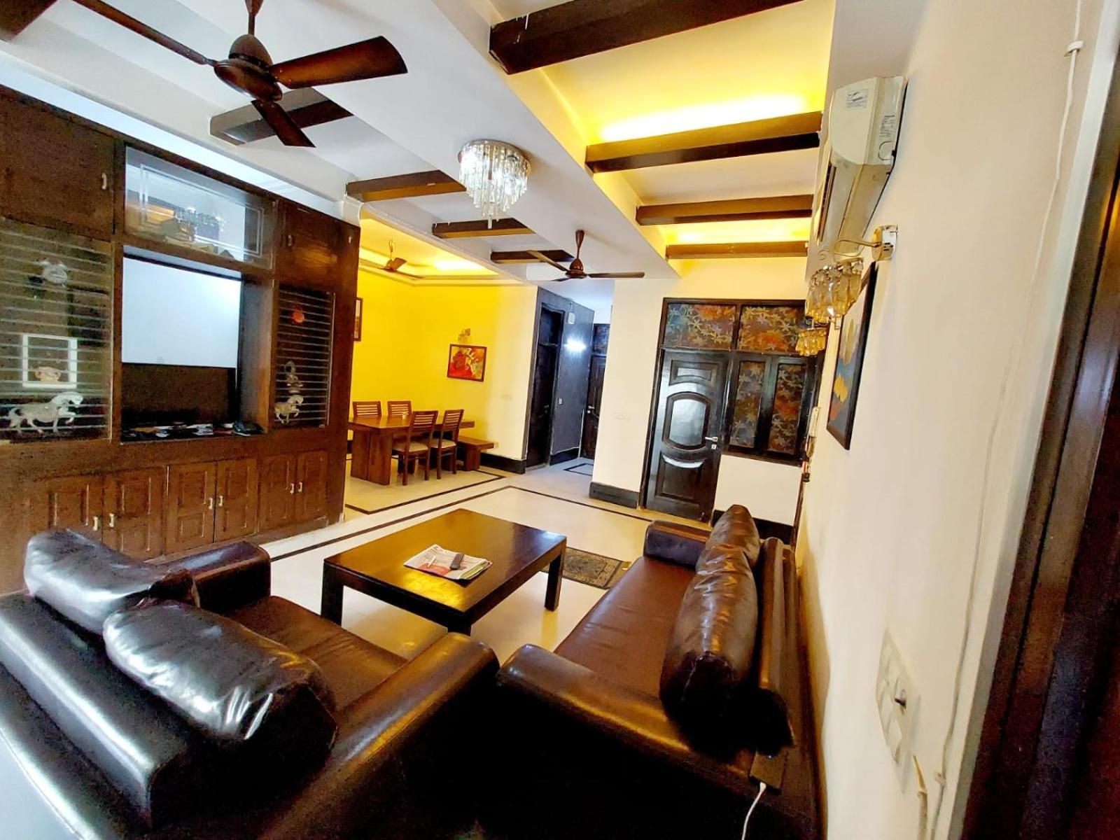 Hotel Khusbu Residency, Park Market New Delhi