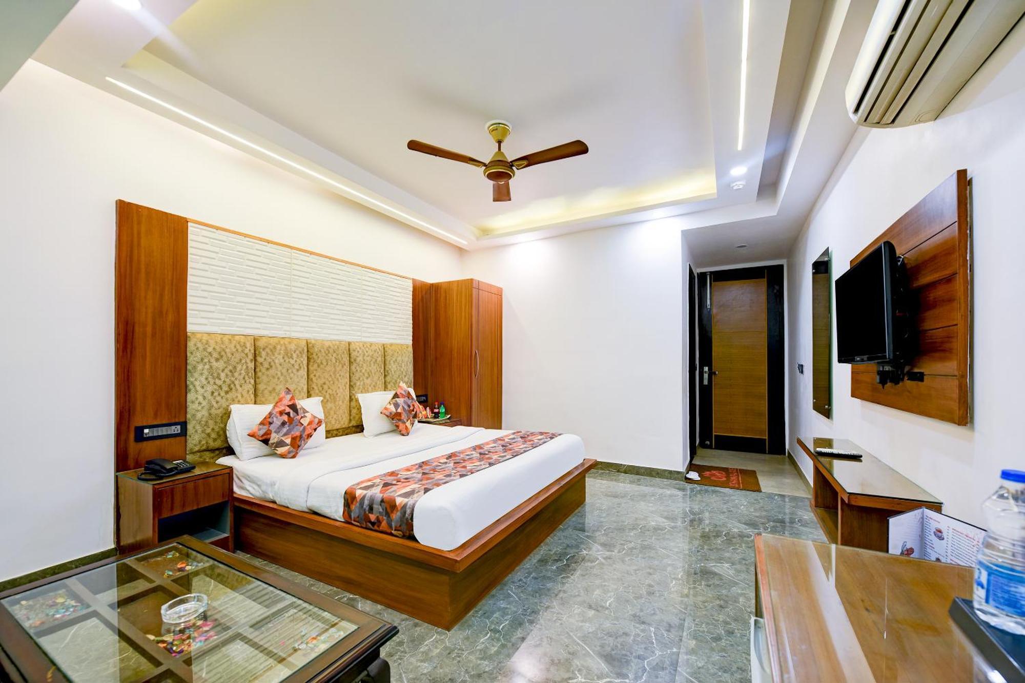 Hotel Sohana Palace Near Railway Station And Connaught Place