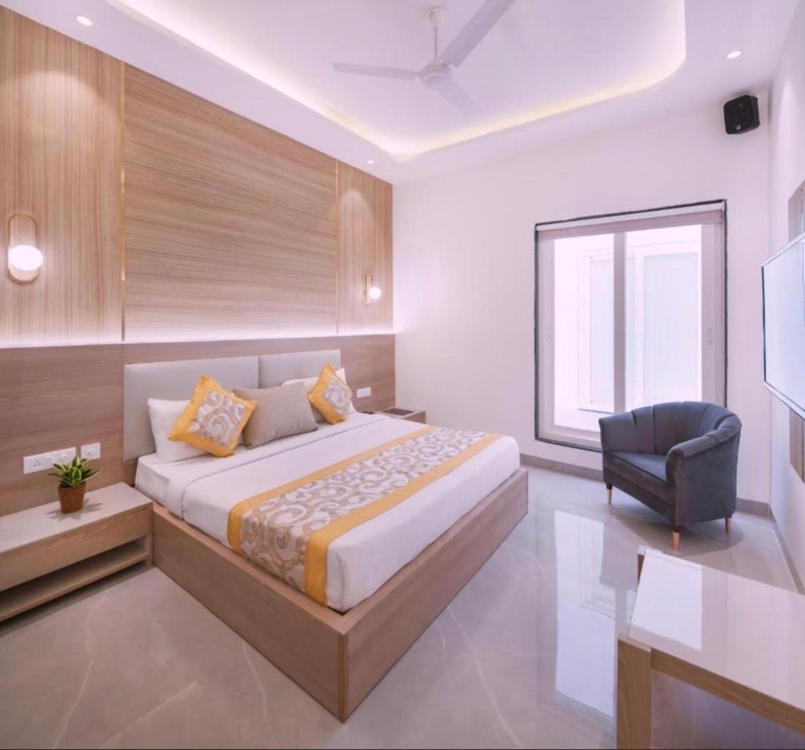 Diamond Inn-national Highway-8,mahipalpur Nova Deli