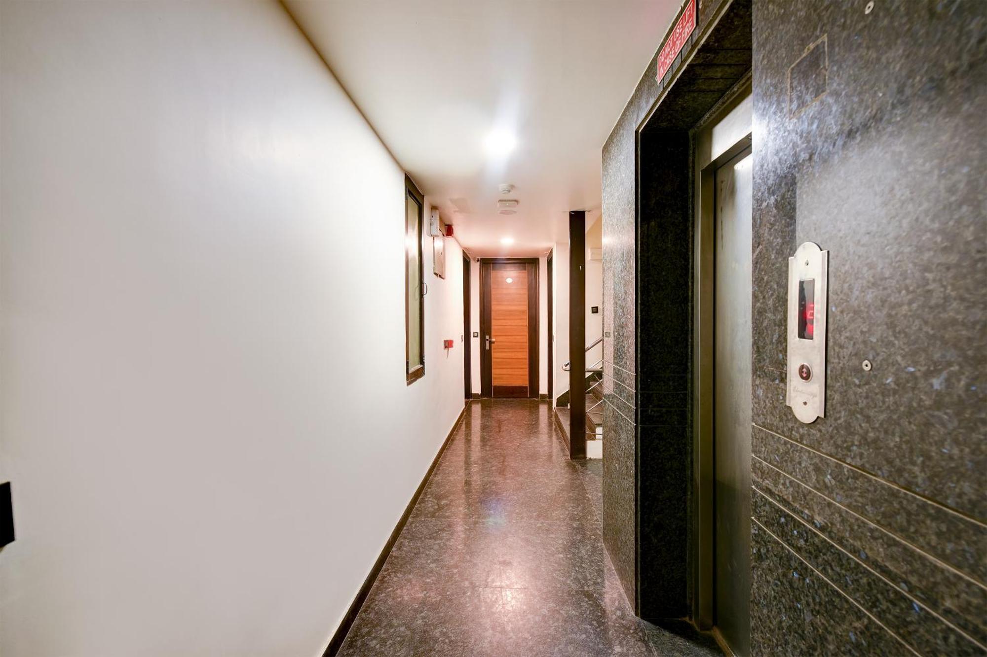 Sohana Palace Near Railway Station And Connaught Place New Delhi