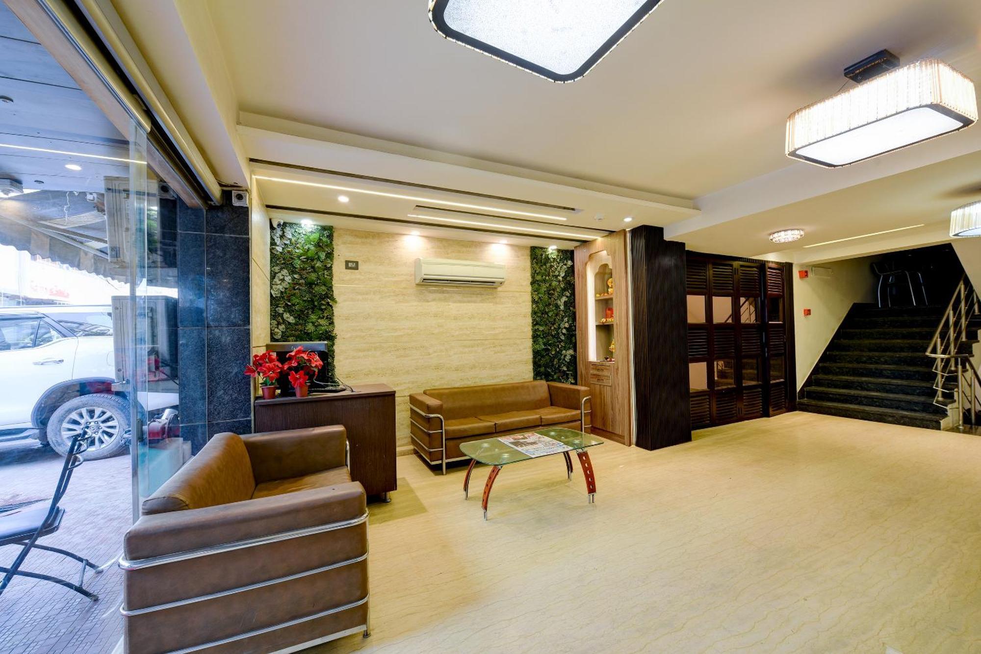 Sohana Palace Near Railway Station And Connaught Place Hotel New Delhi