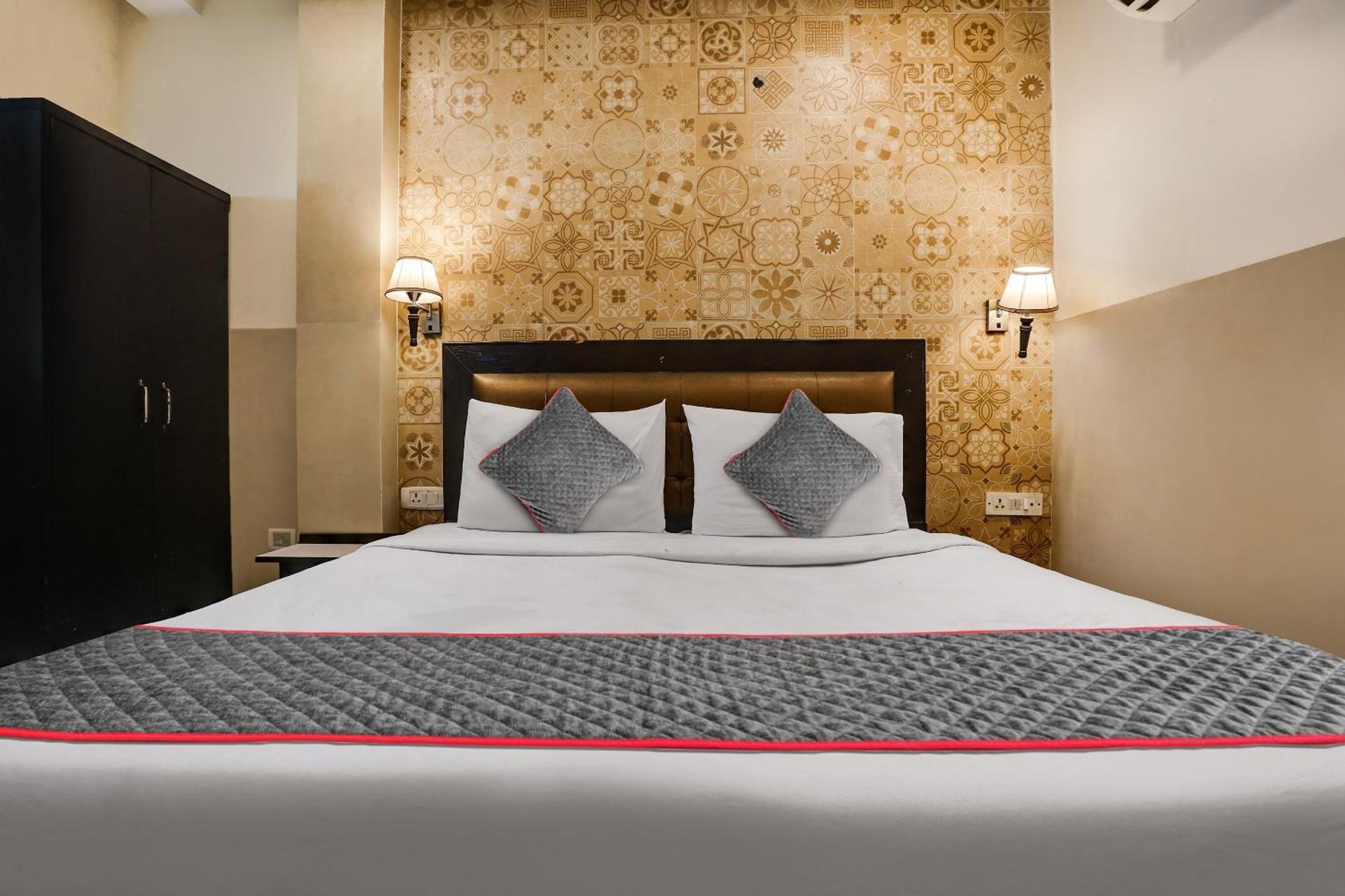 Townhouse Gera's New Delhi