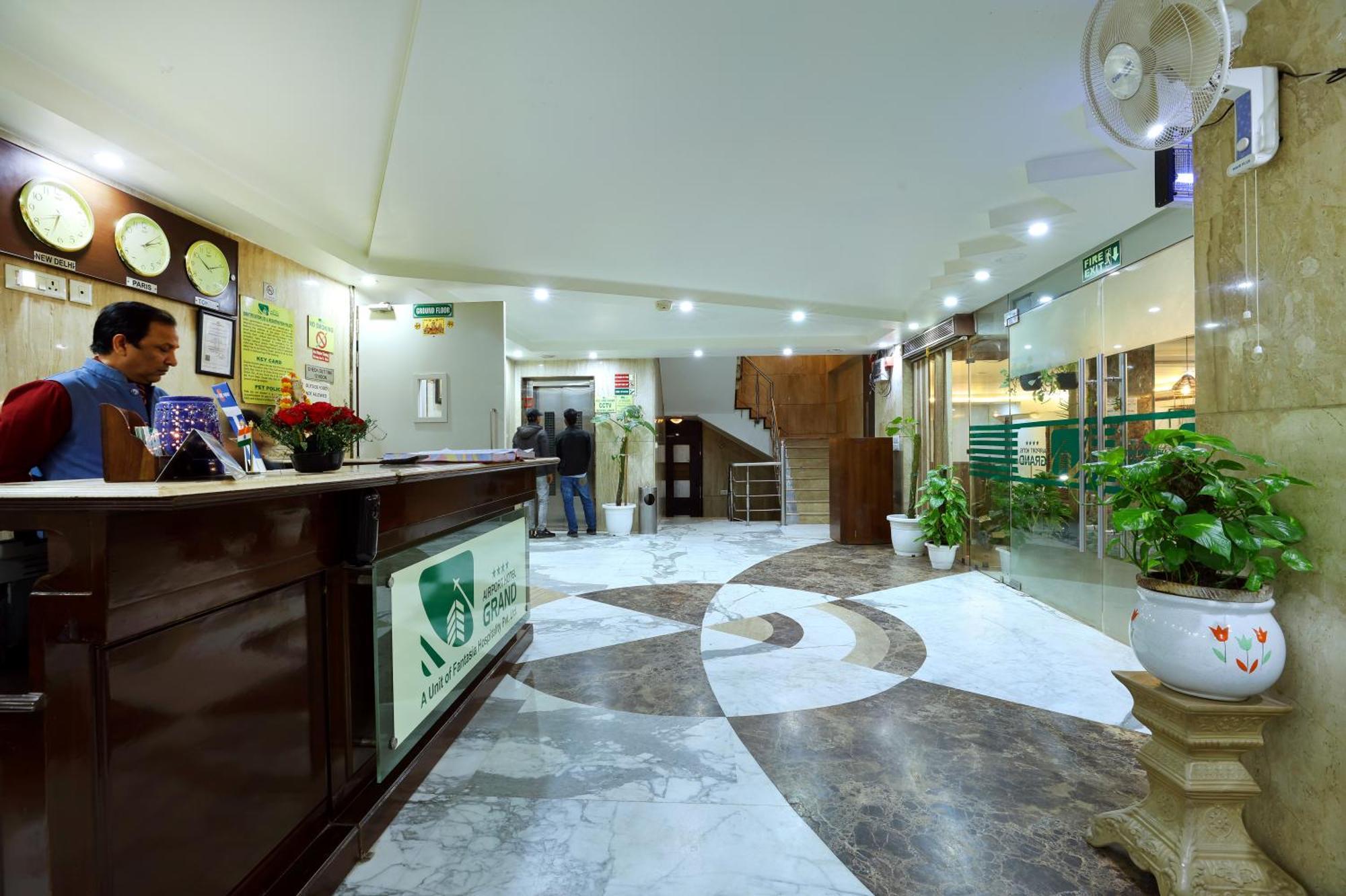 Airport Hotel Grand By Fantasia 4*