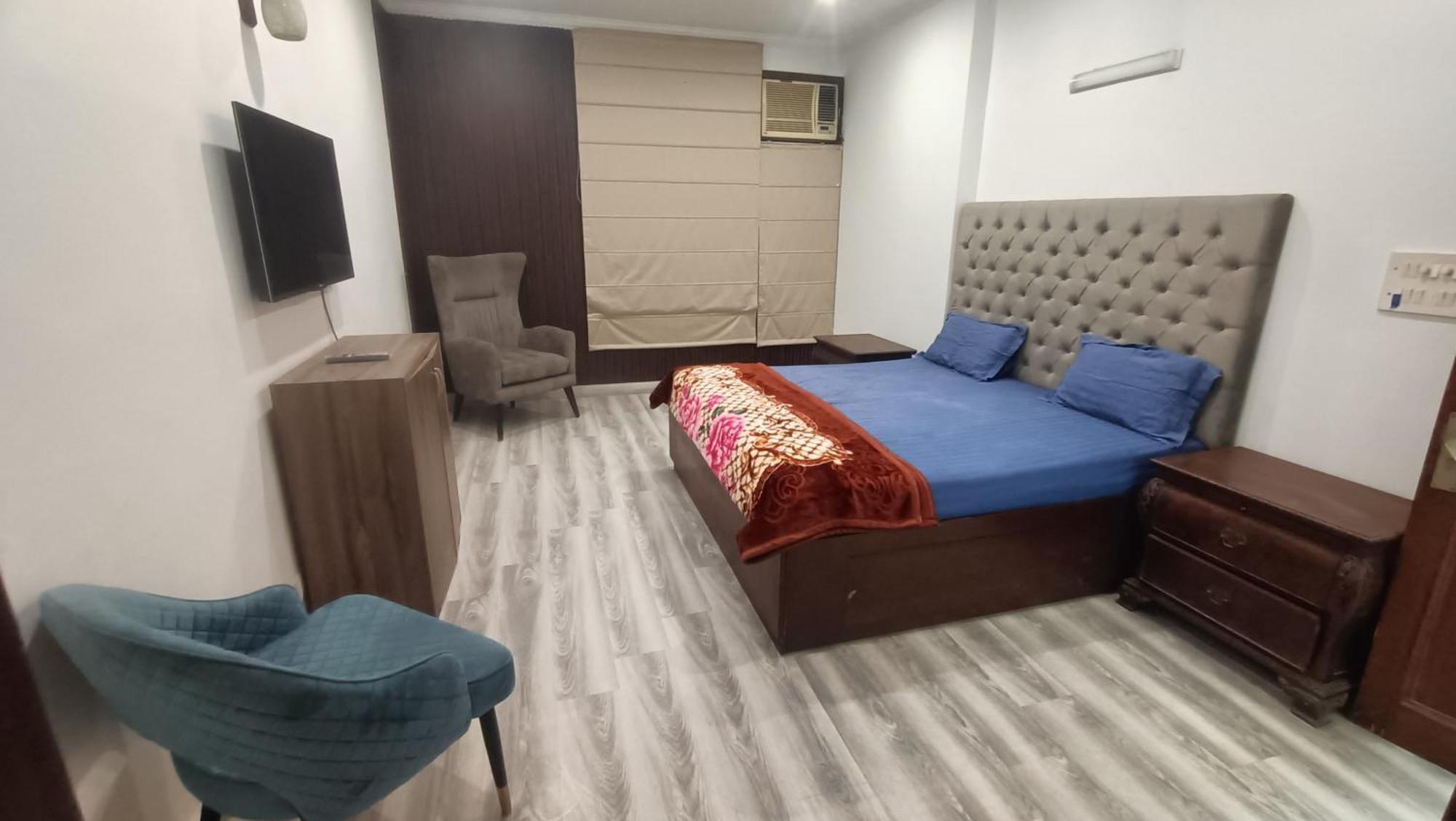 Happy Holiday home New Delhi