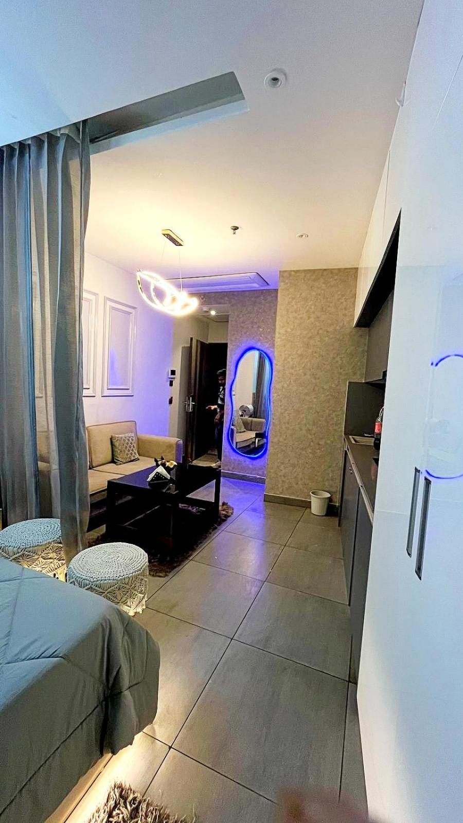 Supernova - Premium Luxurious In Noida Hotel Nova Deli