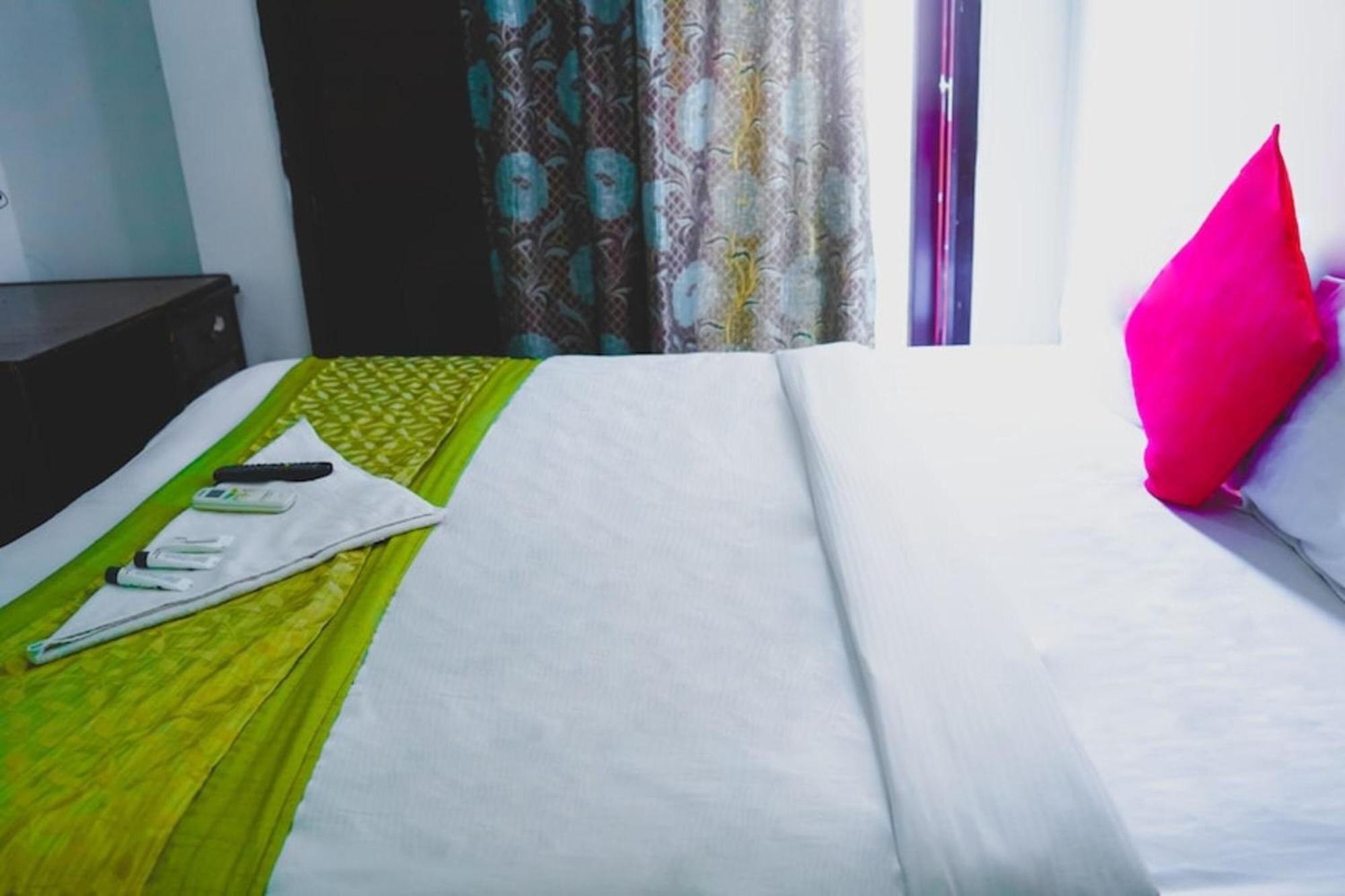 Hotel Bir - Jangpura Hotel New Delhi