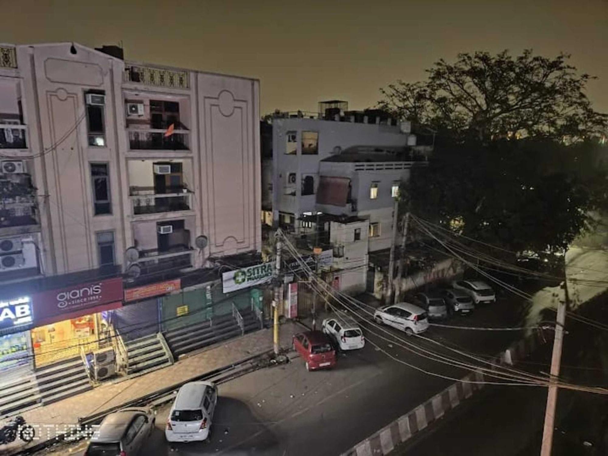 Hotel Bir - Jangpura Hotel New Delhi