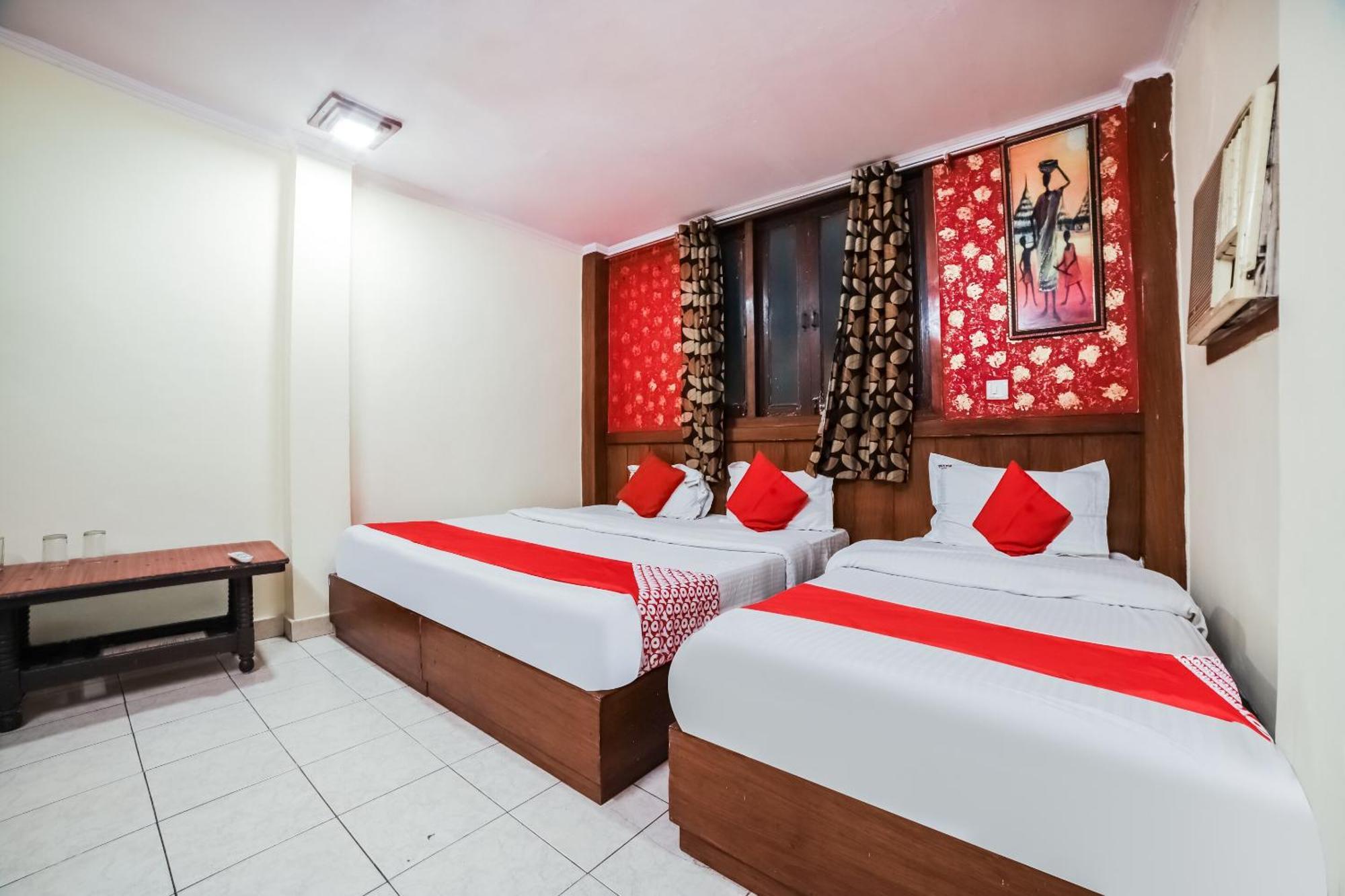 O Ffordapayal Hotel 3*