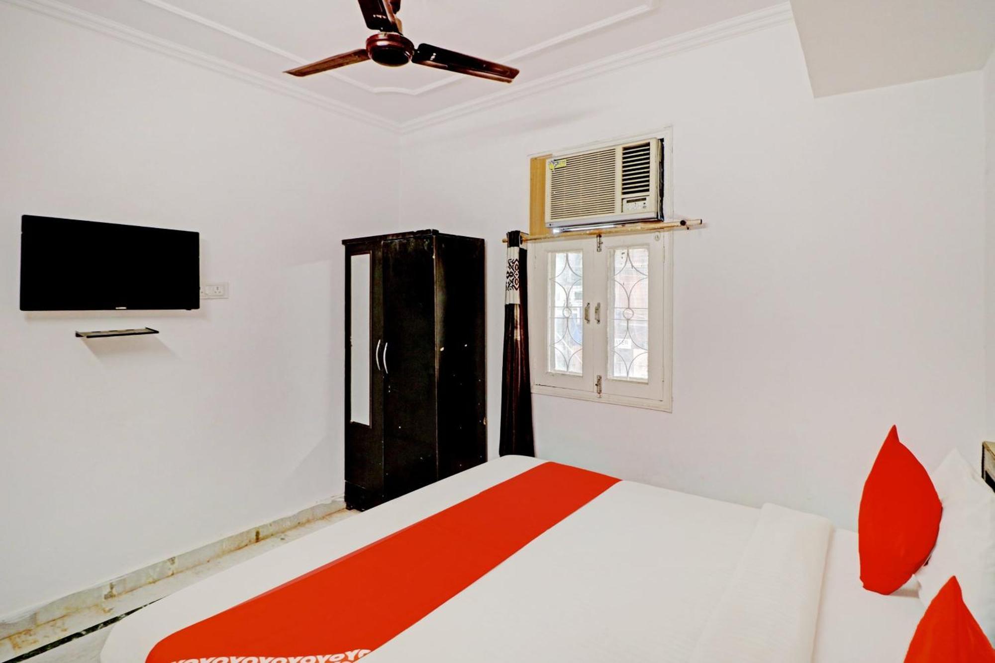 Hotel O Red Apple